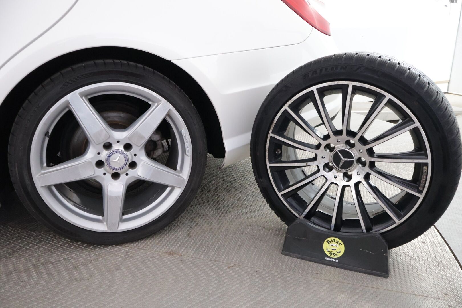 Mercedes-Benz CLS 2013 350CDI AMG-Styling Shooting Brake **Harman/Kardon / Lohkolämmitin / Sähköluukku / Navi / P.kamera** - HULLUT BLACKWEEK JATKOT - KORKOTARJOUS 2,49%