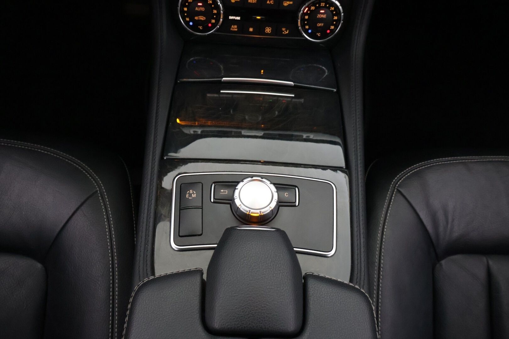 Mercedes-Benz CLS 2013 350CDI AMG-Styling Shooting Brake **Harman/Kardon / Lohkolämmitin / Sähköluukku / Navi / P.kamera**