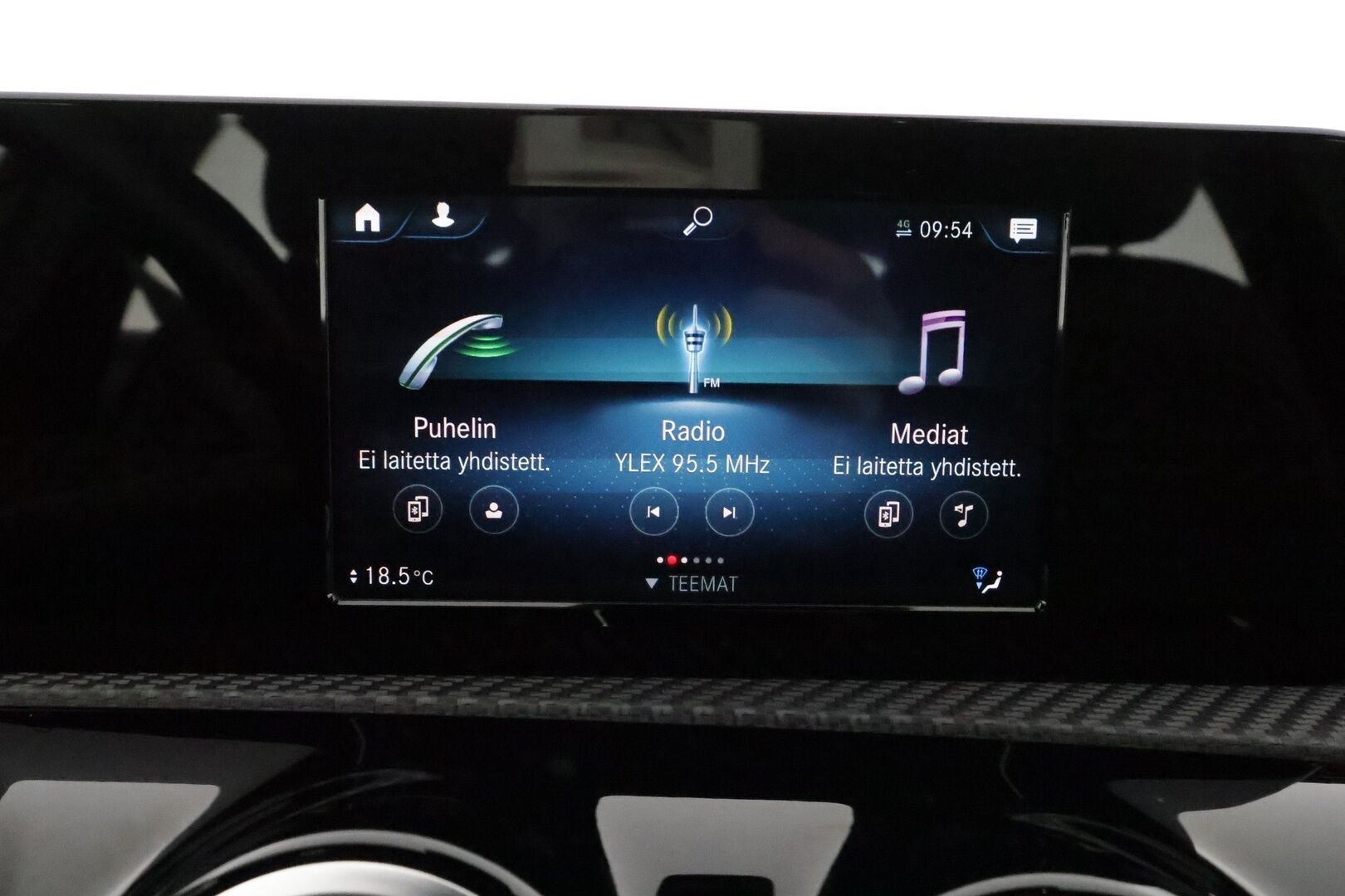 Mercedes-Benz A 2019 180 A Business Style **1-om. Suomi-auto / P.kamera / Vakkari / Puolinahat / LED / Kahdet renkaat** - Juuri huollettu!