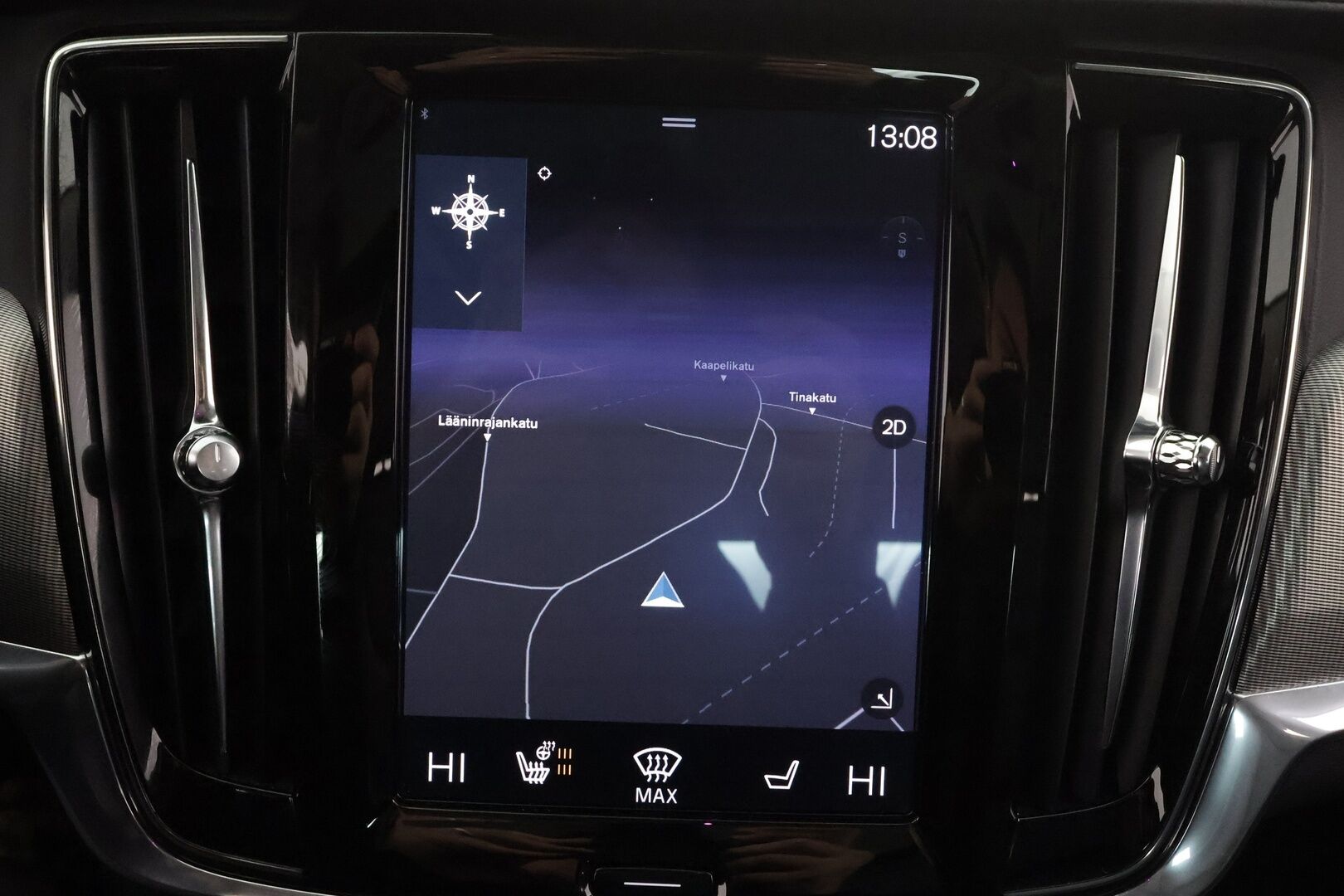 Volvo S90 2019 D5 AWD Business Inscription aut * Kattoluukku / Webasto / ACC / Full-LED / 360° / Sportnahat Muistilla / Navi * - Suomi-auto / Kahdet renkaat aluvanteilla / Merkkihuollot