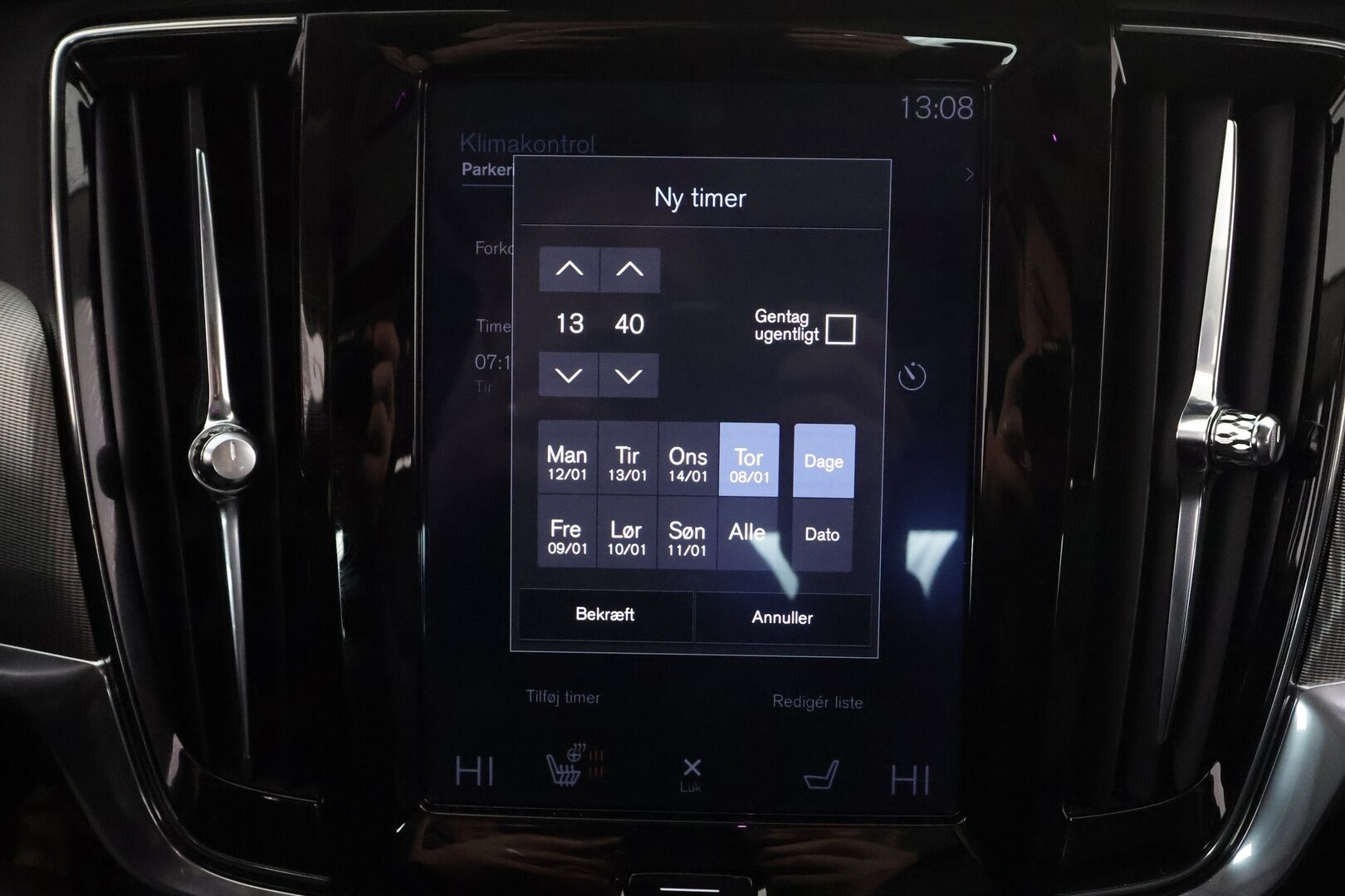 Volvo S90 2019 D5 AWD Business Inscription aut * Kattoluukku / Webasto / ACC / Full-LED / 360° / Sportnahat Muistilla / Navi * - Suomi-auto / Kahdet renkaat aluvanteilla / Merkkihuollot