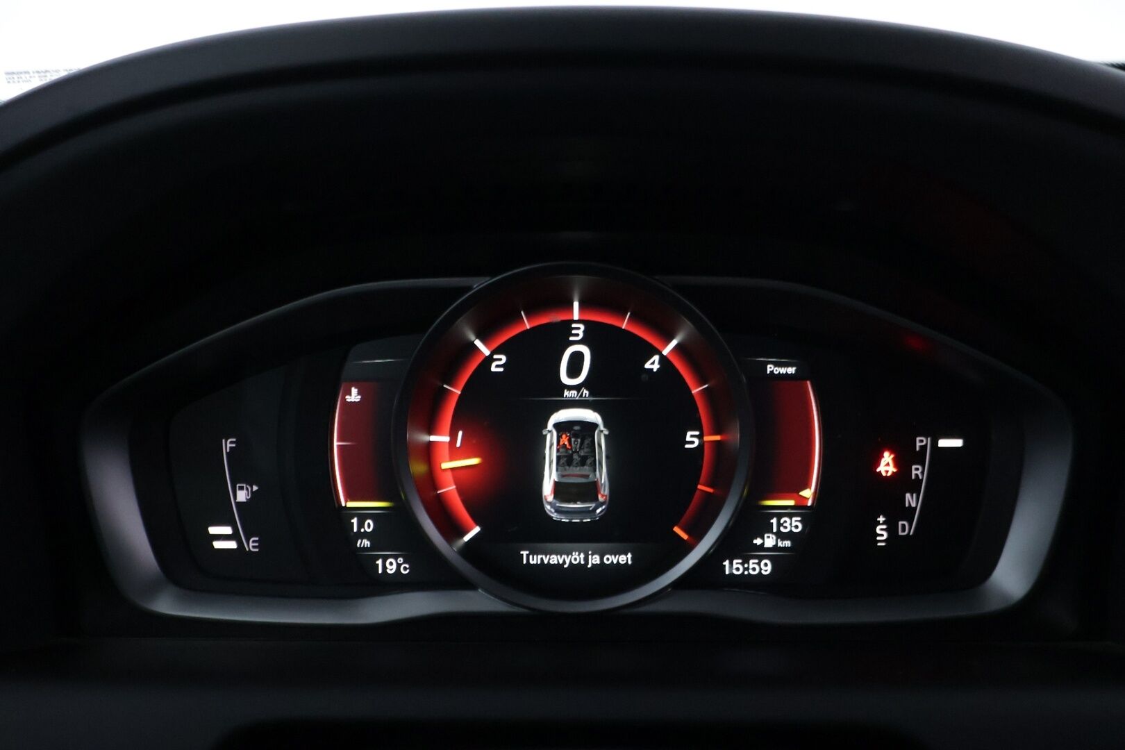 Volvo XC60 2017 D4 AWD Classic Momentum aut - ACC | Webasto | BLIS | Tutka | Ratinlämmitin | Hyvin huollettu | Jakohihna juuri vaihdettu! |