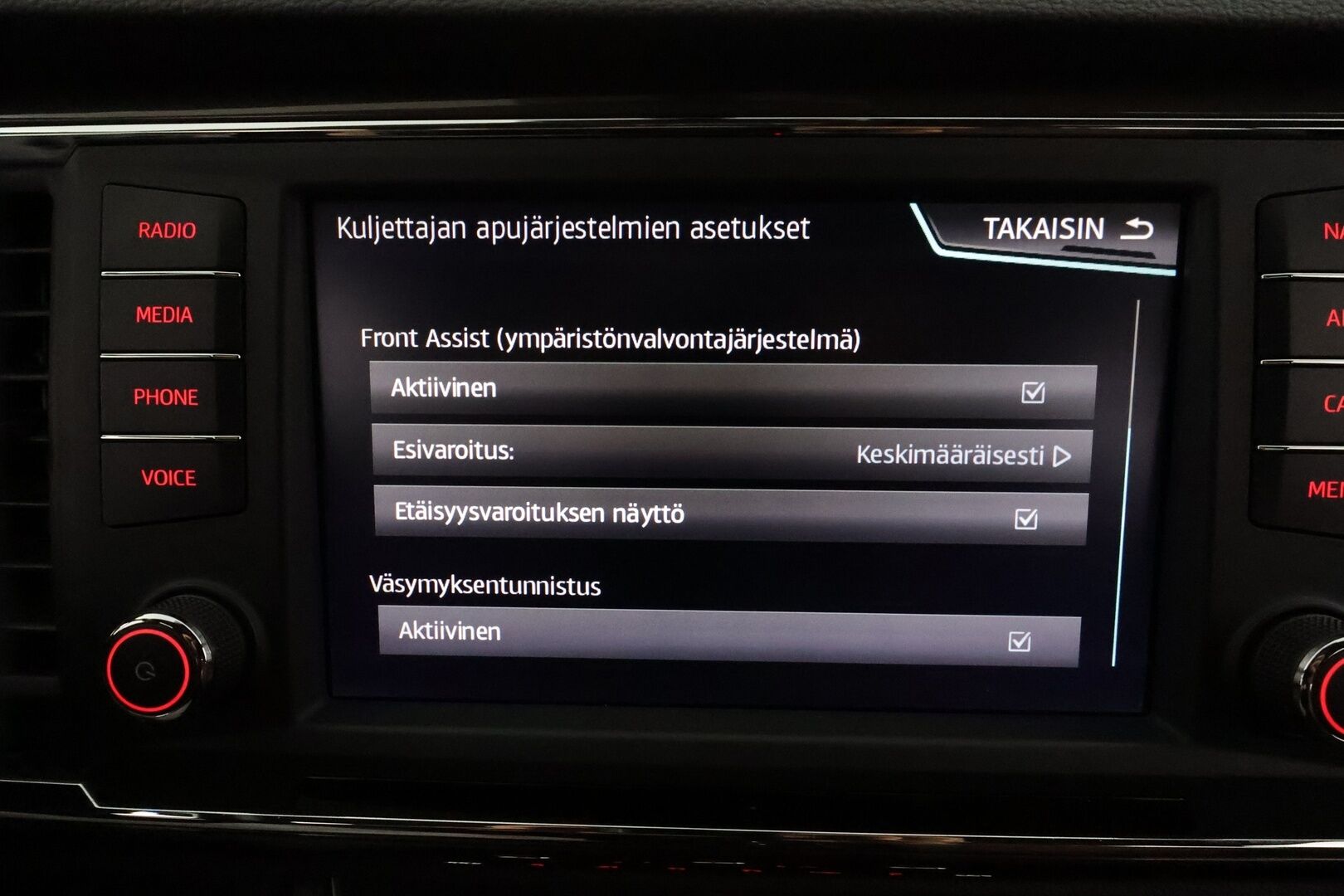 Seat Ateca 2019 1,5 TSI 150 EVO Xcellence DSG **Adapt.vakkari / P.kamera / LED / Koukku / Webasto / Navi / KeylessGo** - Suomi-auto / Kahdet renkaat aluvanteilla 