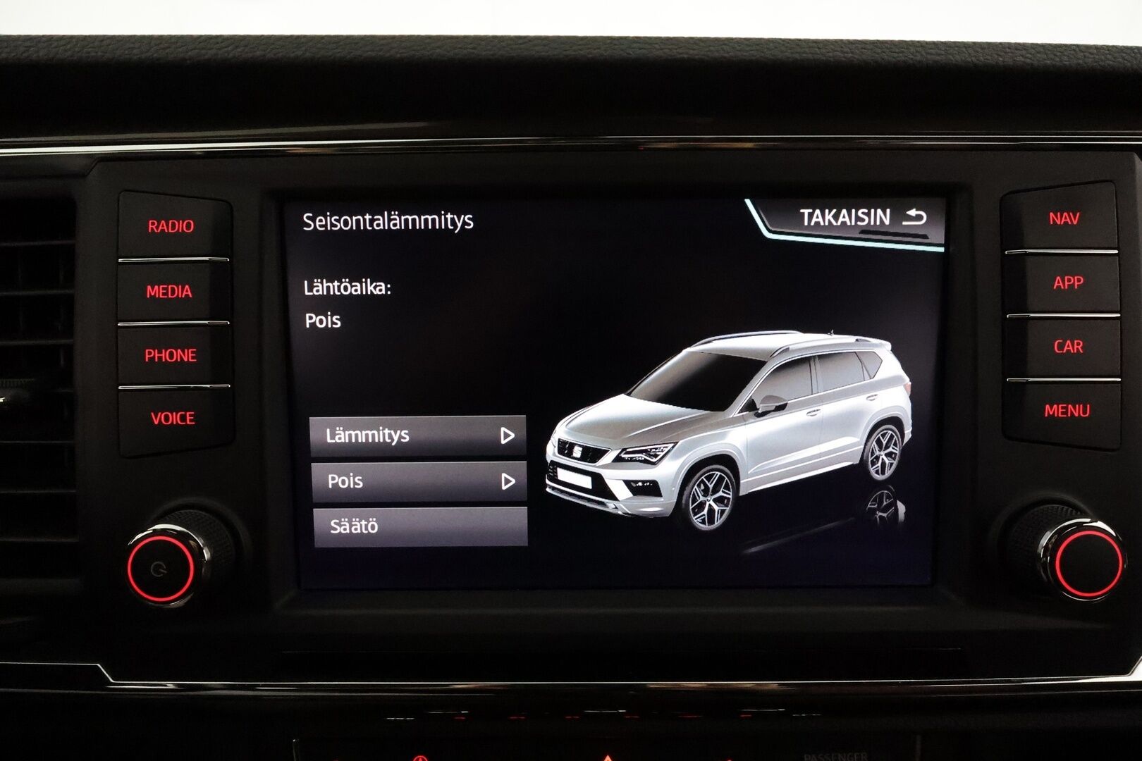 Seat Ateca 2019 1,5 TSI 150 EVO Xcellence DSG **Adapt.vakkari / P.kamera / LED / Koukku / Webasto / Navi / KeylessGo** - Suomi-auto / Kahdet renkaat aluvanteilla 