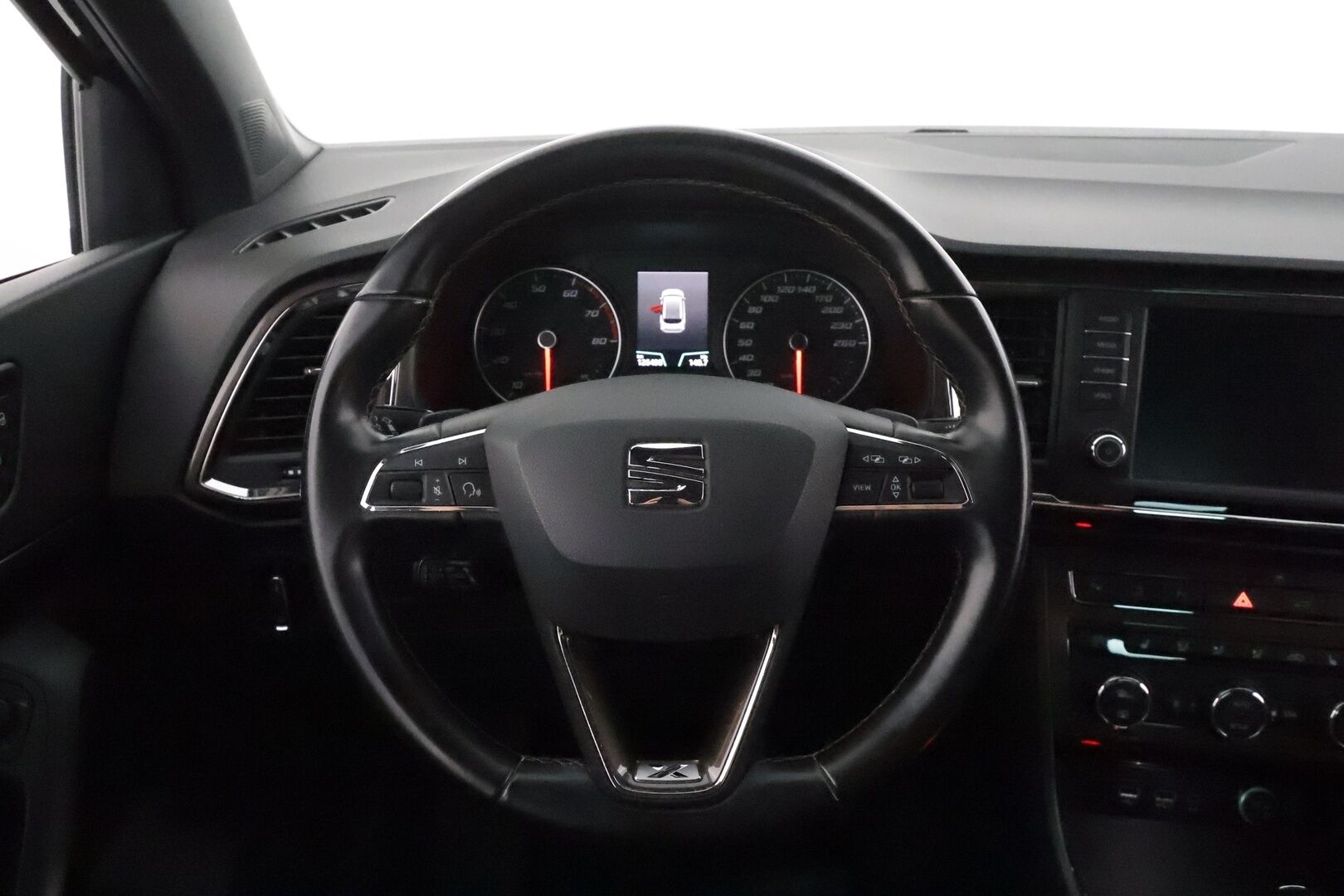 Seat Ateca 2019 1,5 TSI 150 EVO Xcellence DSG **Adapt.vakkari / P.kamera / LED / Koukku / Webasto / Navi / KeylessGo** - Suomi-auto / Kahdet renkaat aluvanteilla 