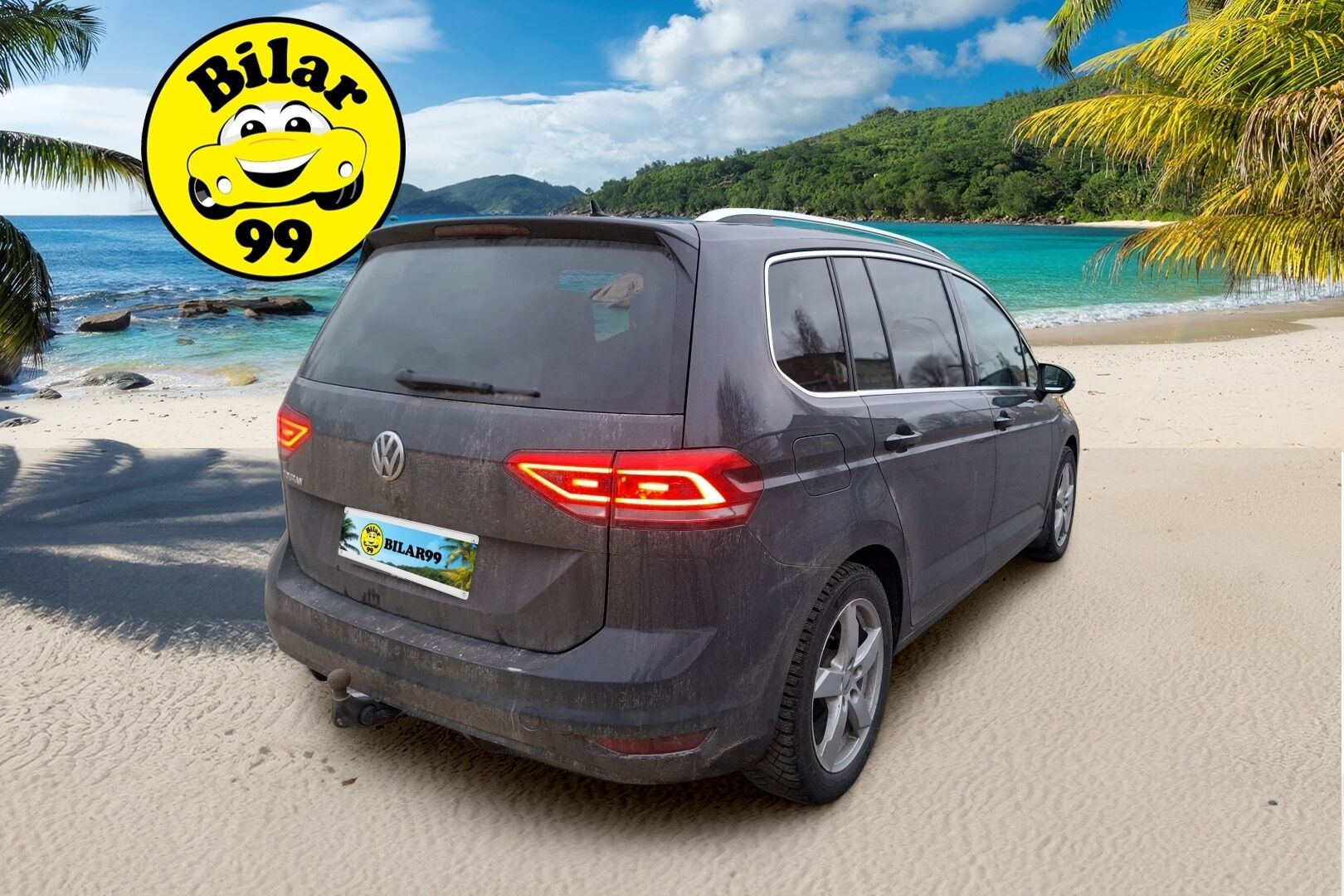 Volkswagen Touran 2019 Highline 1,6 TDI SCR 85 kW (115 hv) DSG-automaatti / ACC / LED / Lohkolämmitin / Tutkat / Koukku / 7P - Suomi-auto / Hihna vaihdettu 06/2025 / Tulossa myyntiin! - HULLU BLACKWEEK KORKOTARJOUS 2,49%