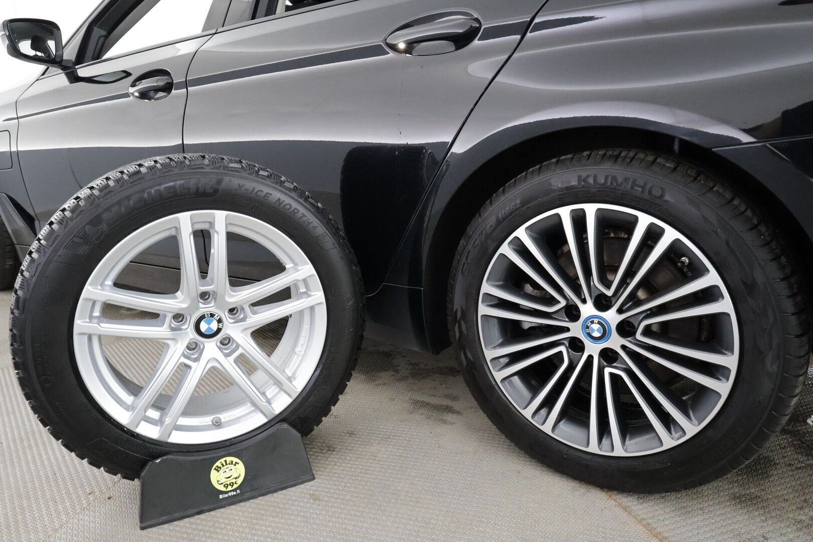 BMW 530 2019 G30 Sedan 530e A Charged Edition Sport - | Sporttipenkit | P.kamera | Ambient light | LED | Digimittaristo | Puolinahat | Navi | Lämm. ratti | Vakkari | 2x renkaat aluin | 