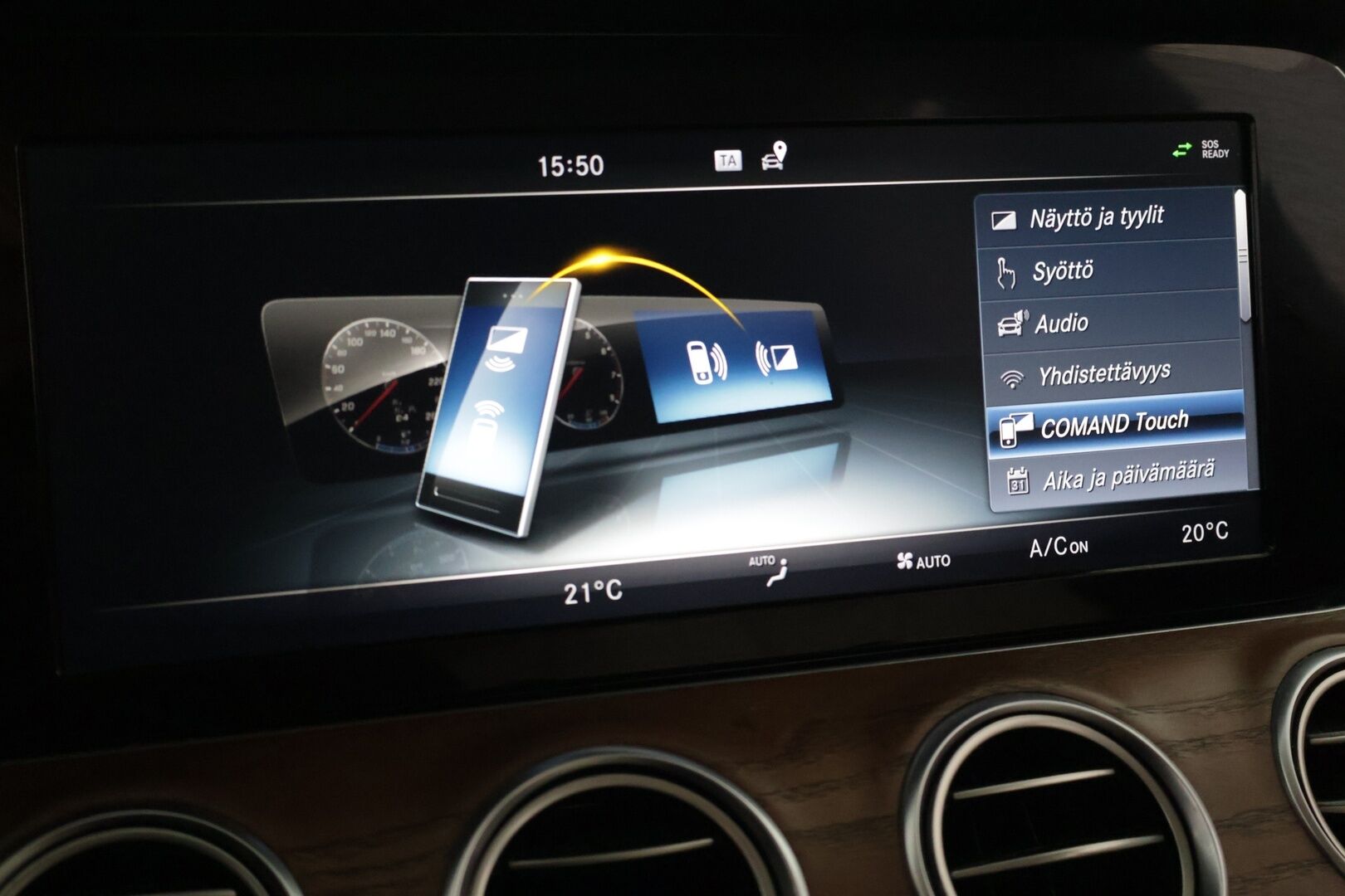 Mercedes-Benz E 2016 220 d - Navi | P-kamera | Koukku | Ambient | LED | Ambient | Webasto