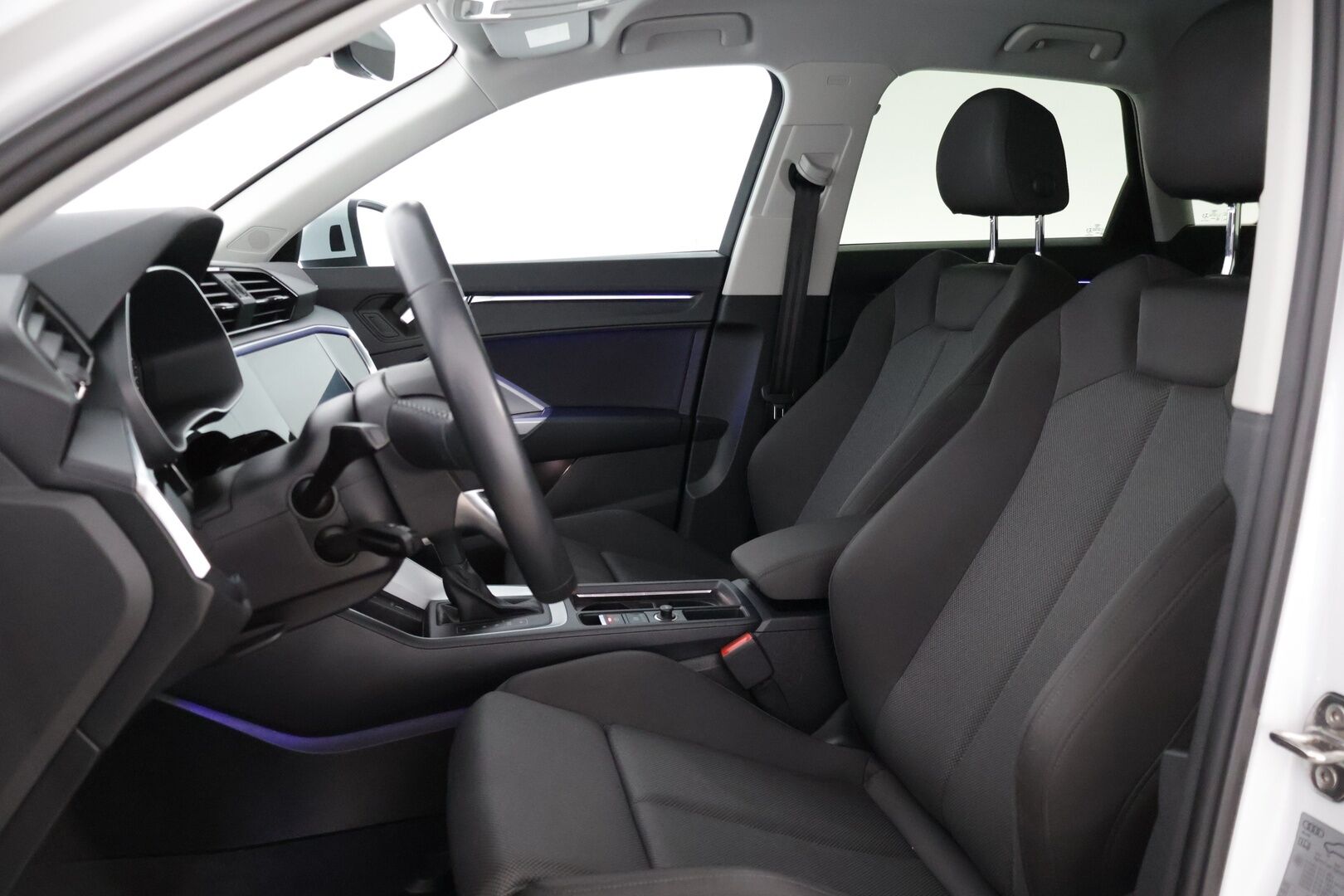 Audi Q3 2019 Launch Edition Business Advanced 40 TDI 140kW quattro S tronic / Adapt. Cruise / Webasto / Digimittaristo / AppleCarplay / Peruutuskamera - * Suomi.auto / Webasto / Parempi 40TDI / Peruutuskamera / Alle.taittuva koukku / Facelift *