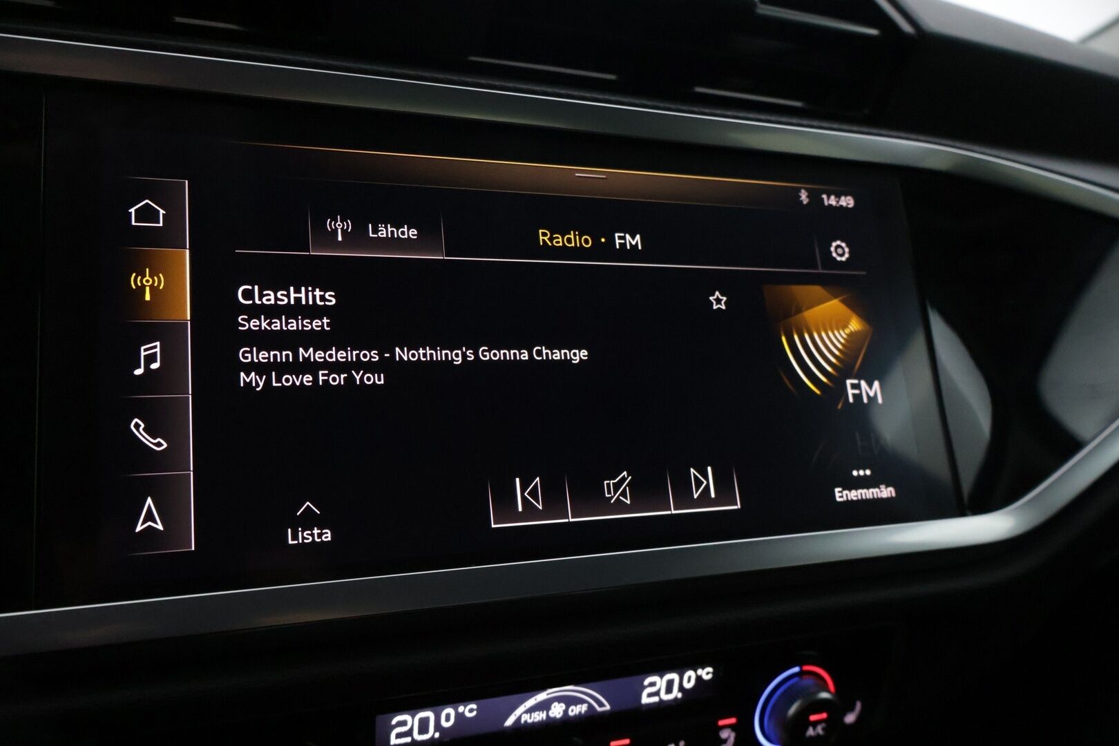 Audi Q3 2019 Launch Edition Business Advanced 40 TDI 140kW quattro S tronic / Adapt. Cruise / Webasto / Digimittaristo / AppleCarplay / Peruutuskamera - * Suomi.auto / Webasto / Parempi 40TDI / Peruutuskamera / Alle.taittuva koukku / Facelift *