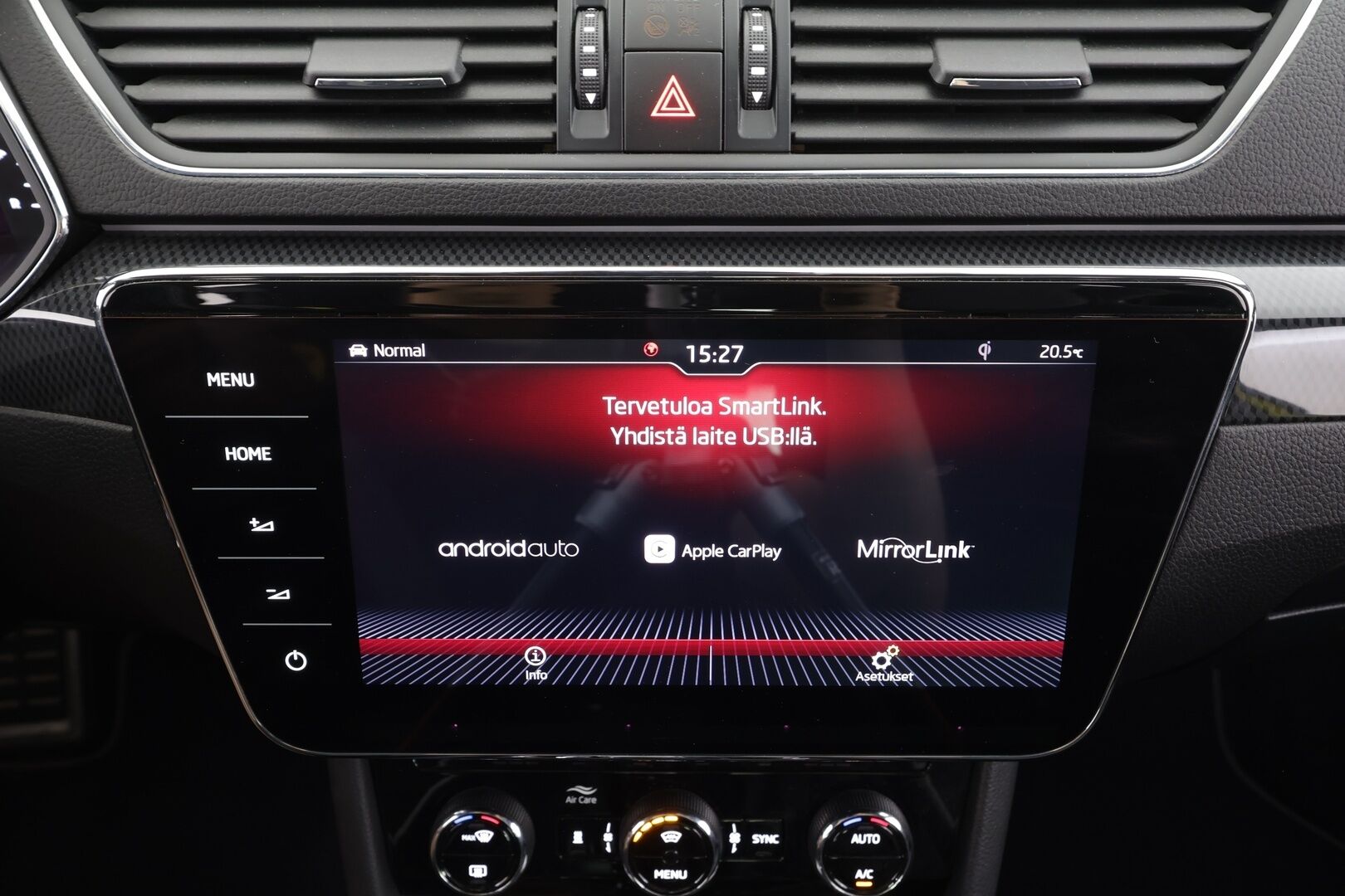 Skoda Superb 2019 2,0 TSI 4x4 SportLine DSG Autom. - | Lasikattoluukku | Canton | Webasto | Koukku | ACC | Xenon | P.Kamera | Muistipenkki | Katveavustin | Navi | Kaistavahti | Keyless | Suomi-auto | 