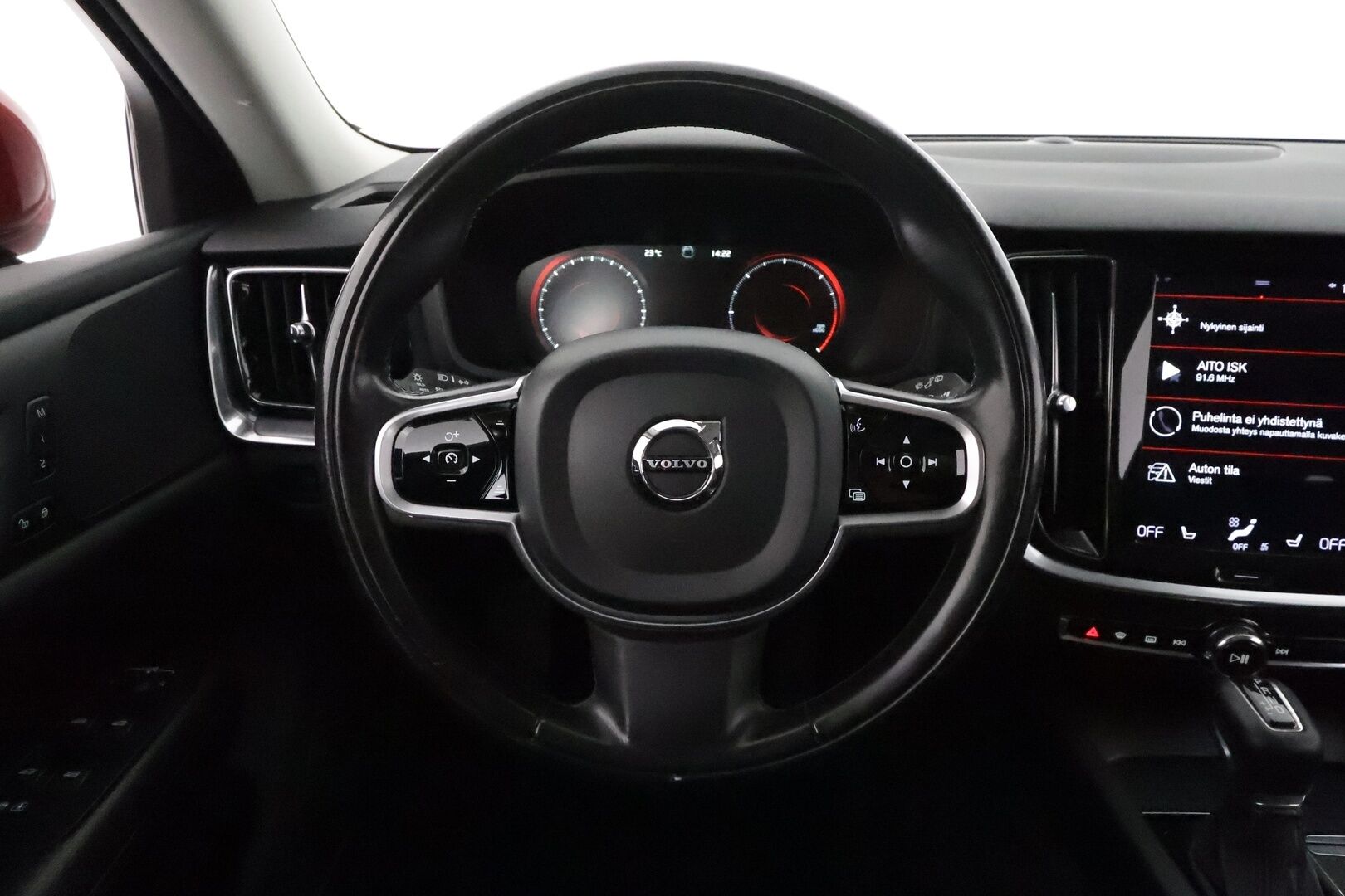 Volvo V60 Cross Country 2019 D4 AWD aut **Webasto / Adapt.Vakkari / Full-LED / P.kamera / Sporttipenkki Muistilla / Navi / Kaistavahti / Keyless** - Suomi-auto / Kahdet Renkaat