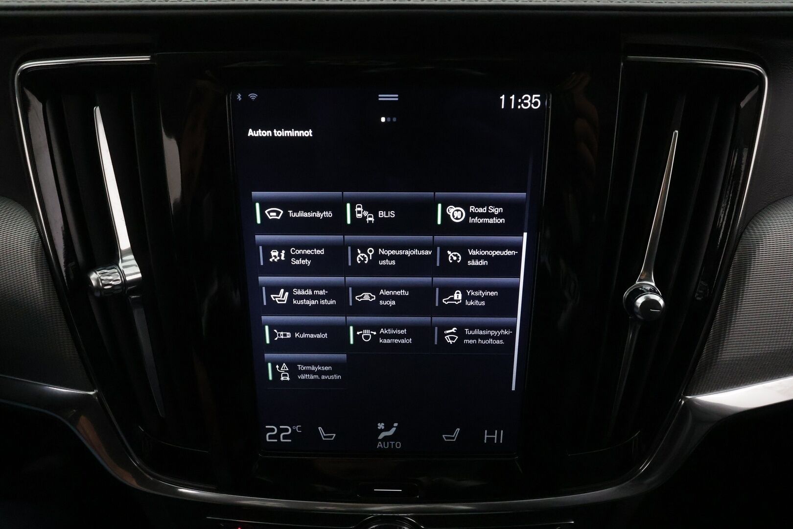 Volvo V90 2017 D5 AWD Inscription aut - | ACC | Webasto | Koukku | HUD | Ilmastoidut muistipenkit | Panorama | P. Kamera |