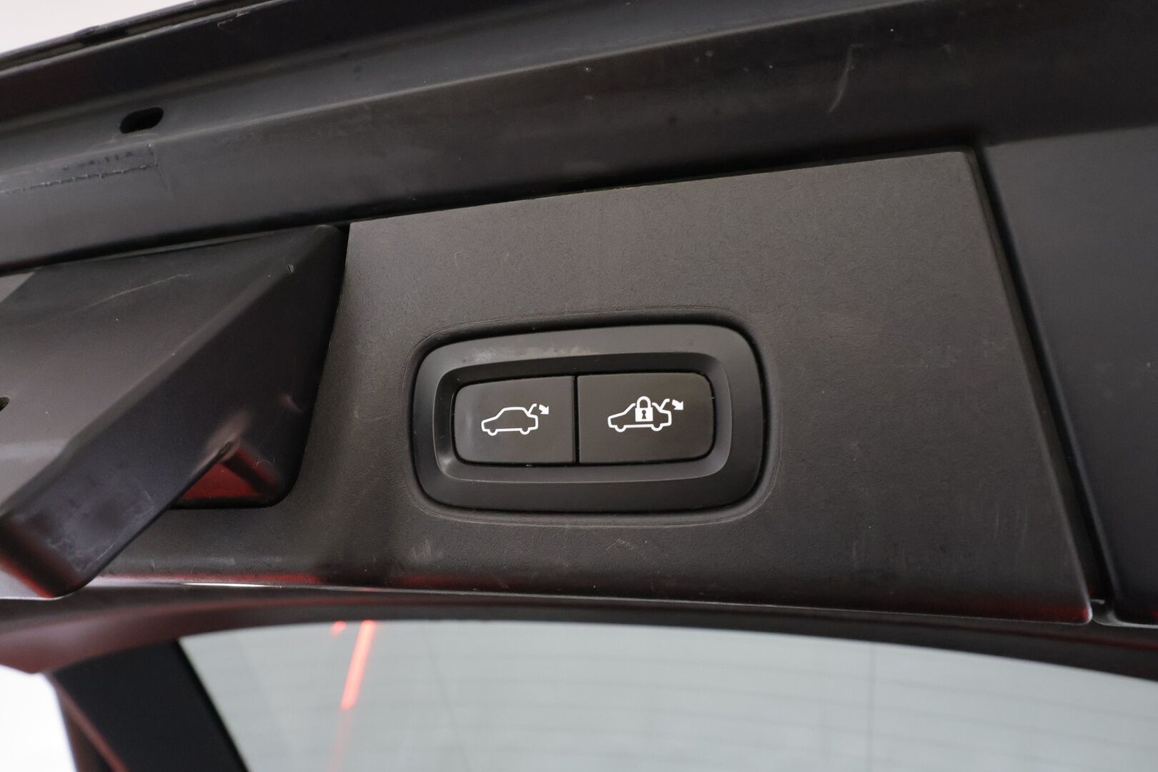 Volvo V90 2017 D5 AWD Inscription aut - | ACC | Webasto | Koukku | HUD | Ilmastoidut muistipenkit | Panorama | P. Kamera |