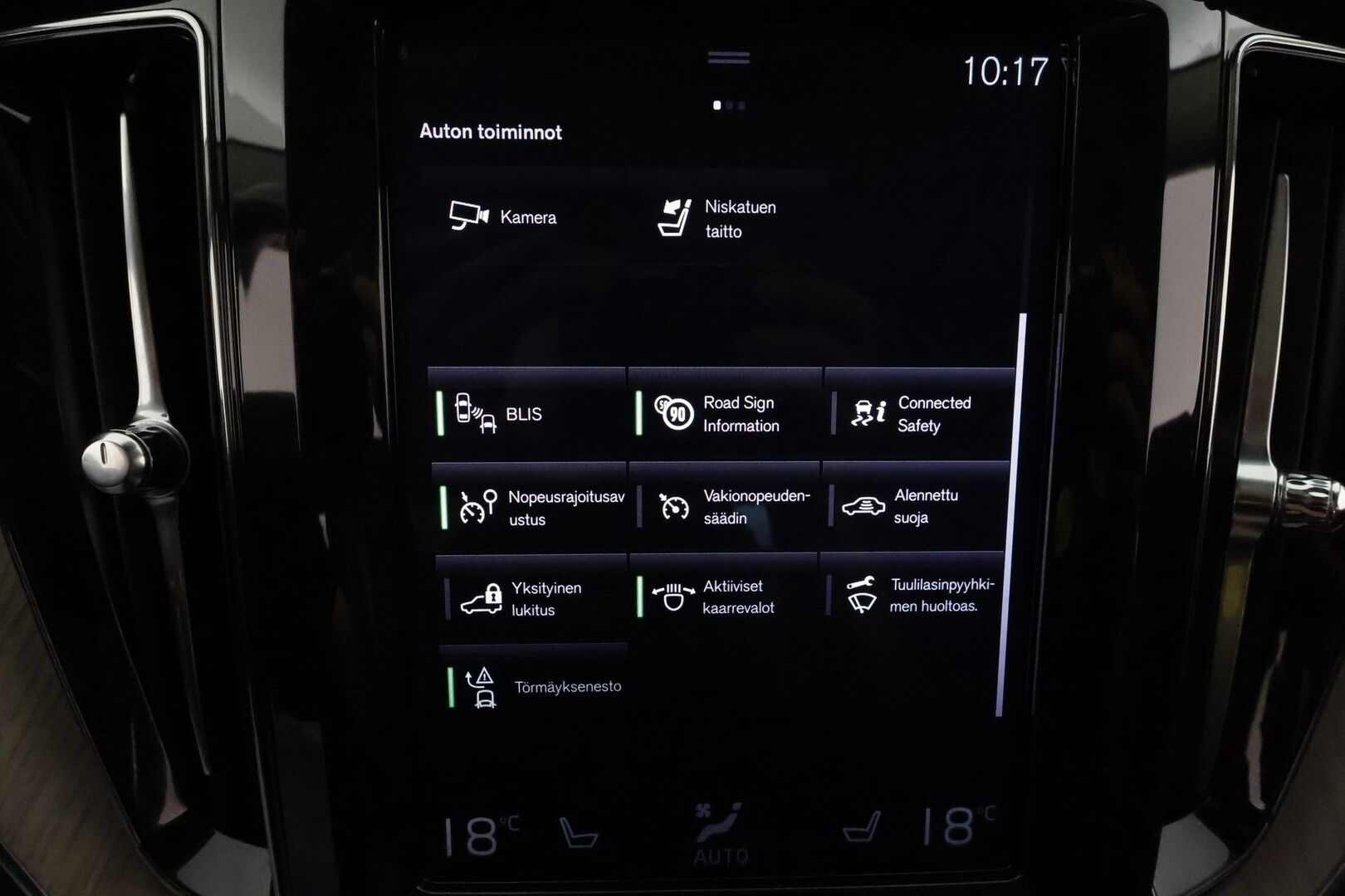 Volvo XC60 2019 T8 AWD Inscription aut **Panorama / Adapt.vakkari / Pa-lämmitin / Koukku / Full LED / Muistipenkki / Keyless / P.kamera** - 3,99 % KORKOTARJOUS TÄHÄN AUTOON - Suomi-auto / Merkkihuollettu 