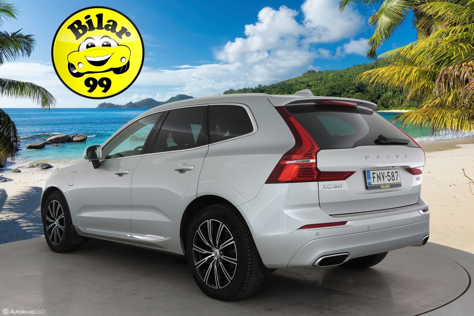 Volvo XC60 2019 T8 AWD Inscription aut **Panorama / Adapt.vakkari / Pa-lämmitin / Koukku / Full LED / Muistipenkki / Keyless / P.kamera** - 3,99 % KORKOTARJOUS TÄHÄN AUTOON - Suomi-auto / Merkkihuollettu 
