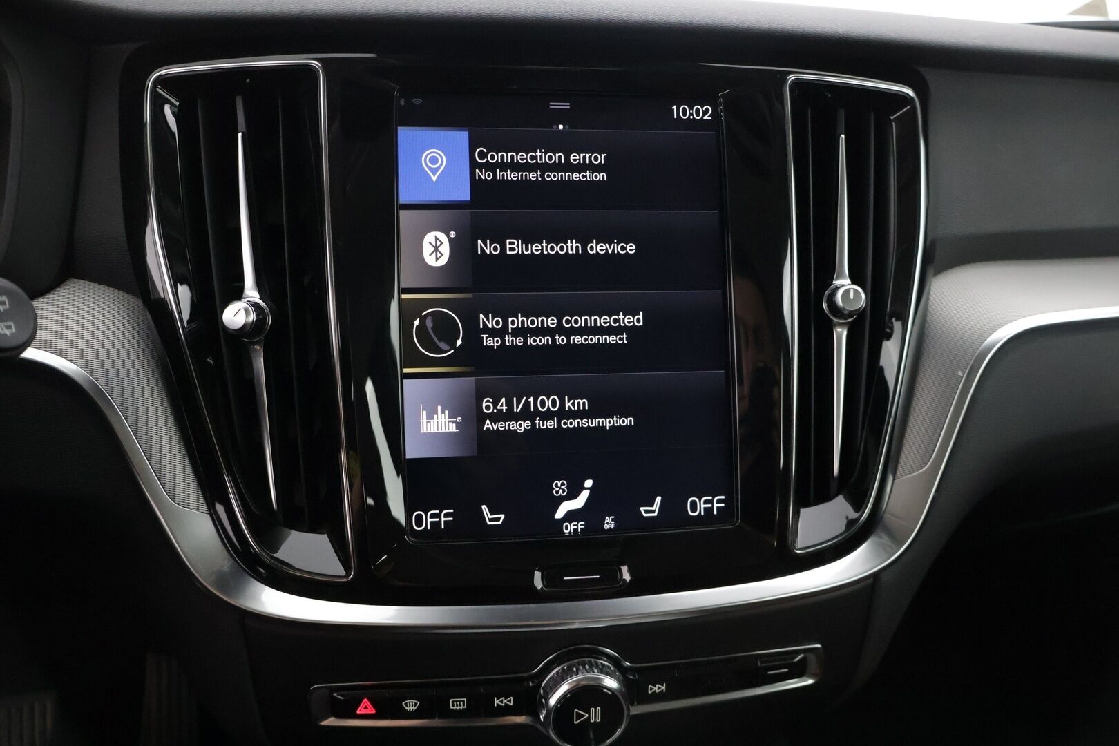Volvo V60 2019 D3 AWD Business Inscription aut * ACC / Pilot Assist / Lisälämmitin ajastimella / Nahkasisusta / Muistipenkki / ALV. / -  Oikein siisti Alvillinen INSCRIPTION, merkkihuollettu yksilö. Jakopää tehty viime huollossa 5/25!