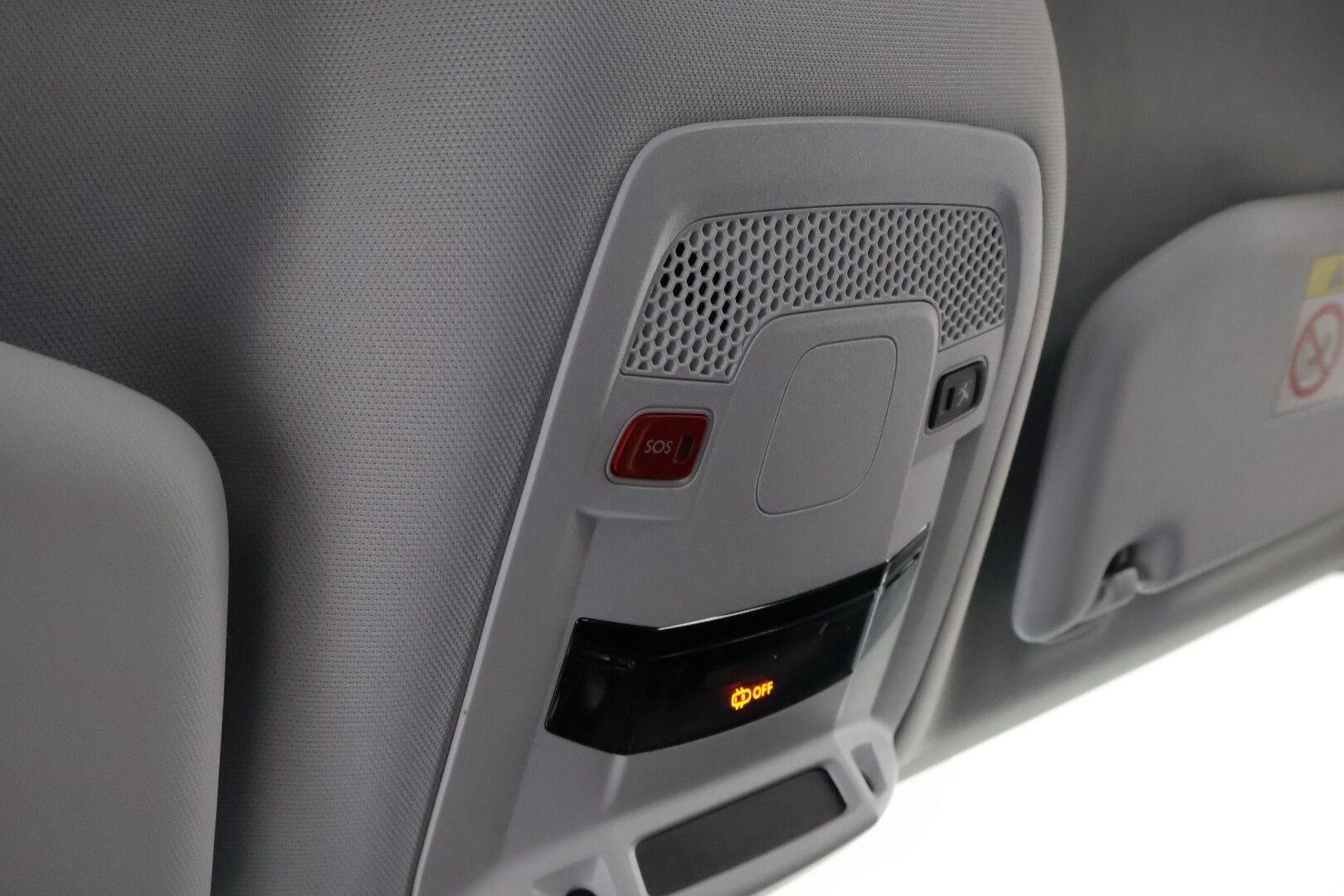 Peugeot 508 2019 Active BlueHDi 130 EAT8-automaatti * Suomiauto / Vetokoukku / Lohkolämmitin / Vakkari / Jakopää tehty / Huippusiisti! - Facelift / Metalliväri / Peruutustutka! / Juuri huollettu!