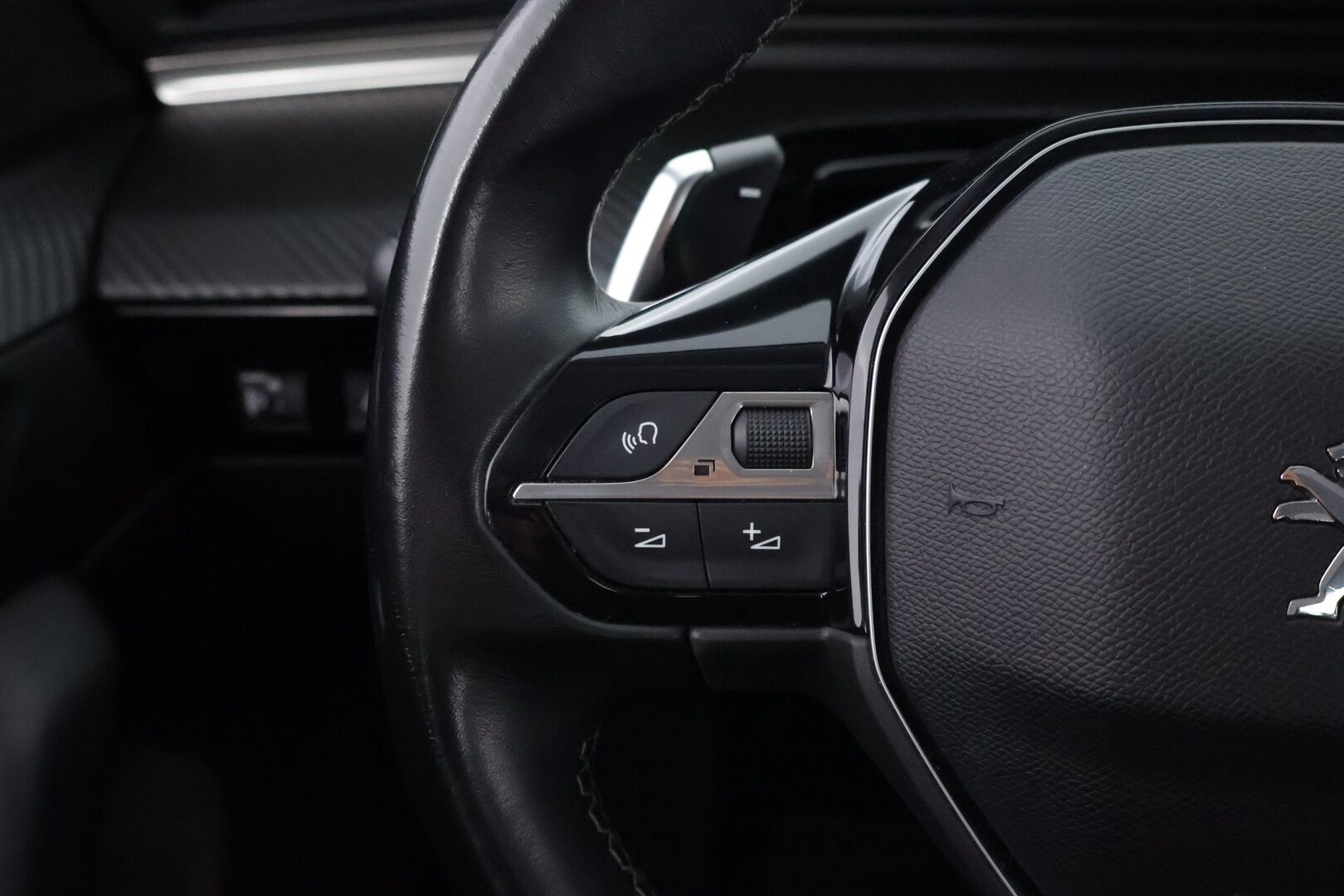 Peugeot 508 2019 Active BlueHDi 130 EAT8-automaatti - | Suomiauto | Vetokoukku | Lohkolämmitin | Vakkari | Jakopää tehty | Facelift | Metalliväri | Katso hinta!