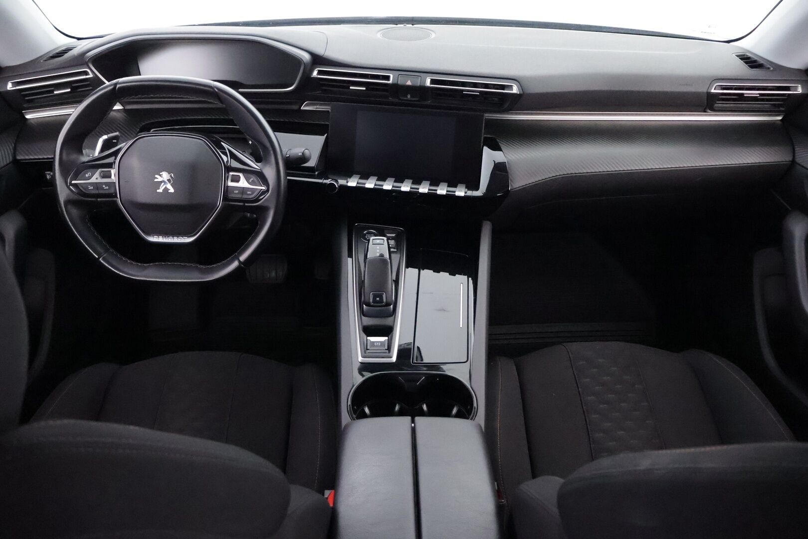 Peugeot 508 2019 Active BlueHDi 130 EAT8-automaatti - | Suomiauto | Vetokoukku | Lohkolämmitin | Vakkari | Jakopää tehty | Facelift | Metalliväri | Katso hinta!