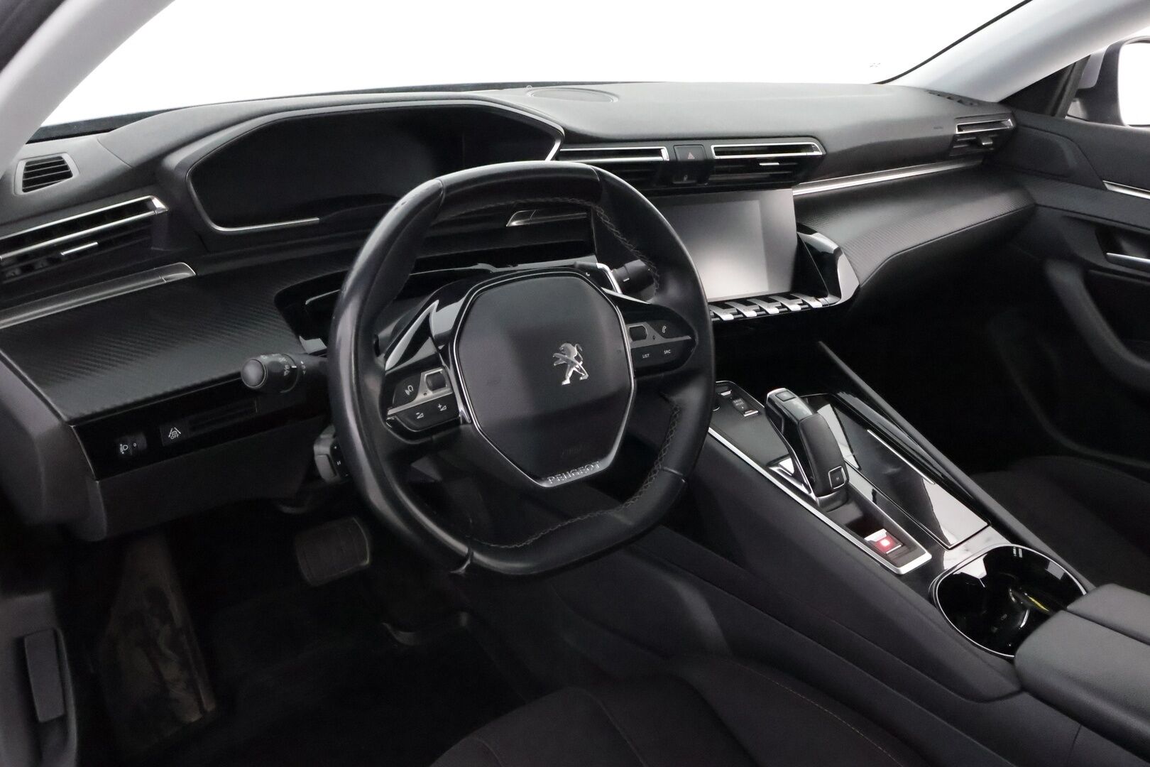 Peugeot 508 2019 Active BlueHDi 130 EAT8-automaatti * Suomiauto / Vetokoukku / Vakkari / Jakopää tehty / Huippusiisti! - Facelift / Metalliväri / Peruutustutka!