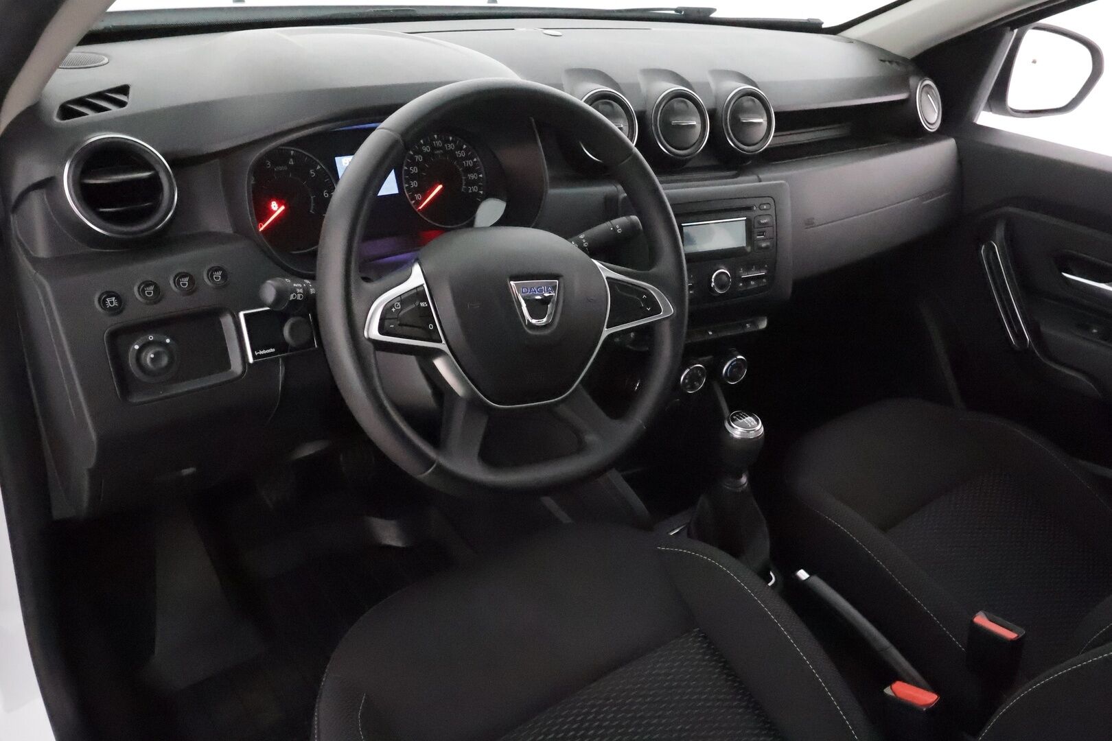 Dacia Duster 2019 Blue dCi 115 4x4 Comfort **Webasto / Vakkari / Koukku / Ilmastointi / Radio** - 1.Om Suomi-auto / Juuri huollettu&katsastettu / Penkinlämmittimet 