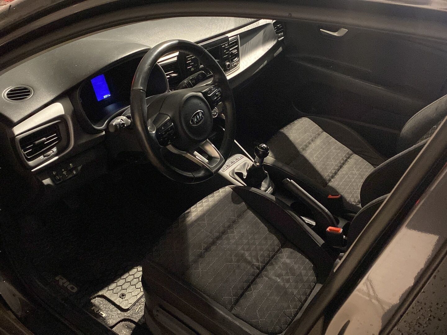 Kia Rio 2019 1,2 ISG Active EcoDynamics *Lohko+sisäpistoke / Lämpöratti / Suomi-auto / 2x Renkaat / Lämpöratti / Huoltokirja* - Kahdet merkkirenkaat / Kattava huoltohistoria - Osta nyt, maksa vasta ensi vuonna