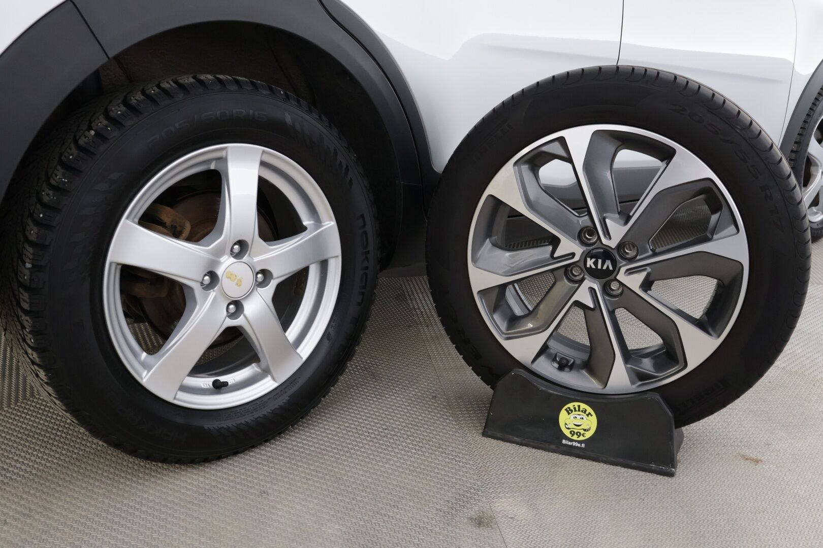 Kia Stonic 2019 1,0 T-GDI ISG 100hv EX EcoDynamics * Vakkari / Lohko / Ratinlämppäri / Tutkat * - | Juuri uusittu kytkin sekä turbo! | Peruutuskamera sekä tutka | Lämmitettävä ohjauspyörä | Lohkolämmitin |  