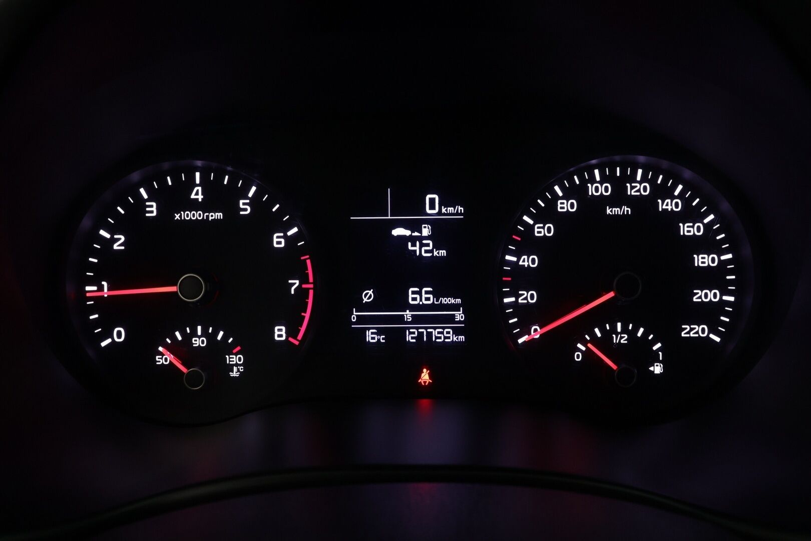 Kia Stonic 2019 1,0 T-GDI ISG 100hv EX EcoDynamics * Vakkari / Lohko / Ratinlämppäri / Tutkat * - *Todella kattavasti varusteltu ja juuri tehty iso huolto!* - HULLUT AVAJAISHULINAT KORKOTARJOUS 3,29 %