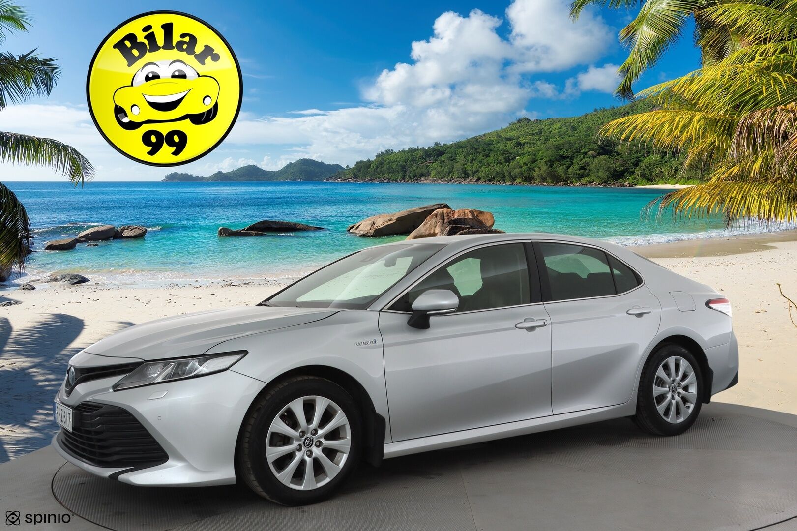 Toyota Camry 2019 2,5 Hybrid Active * ACC / Kaistavahti / Lohko+Sisä / Navi / LED / P.Kamera / Keyless / Sähköpenkit / Nahat * - Suomi-auto / Kahdet renkaat aluvanteilla / Juuri katsastettu - HULLUT AVAJAISHULINAT KORKOTARJOUS 3,29 %