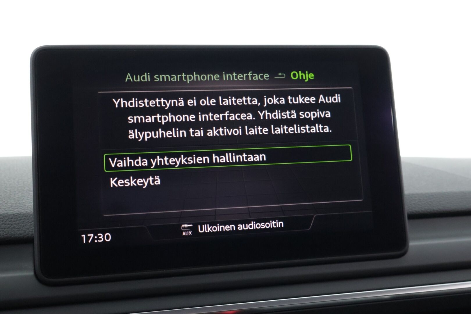 Audi A4 2019 Avant Business Comfort Edition 35 TFSI 110 kW MHEV S tronic *Webasto / Tehdaskoukku / LED / CarPlay & Android Auto / Sähkökontti* - Suomi-auto / 2x renkaat alkuperäisillä vanteilla
