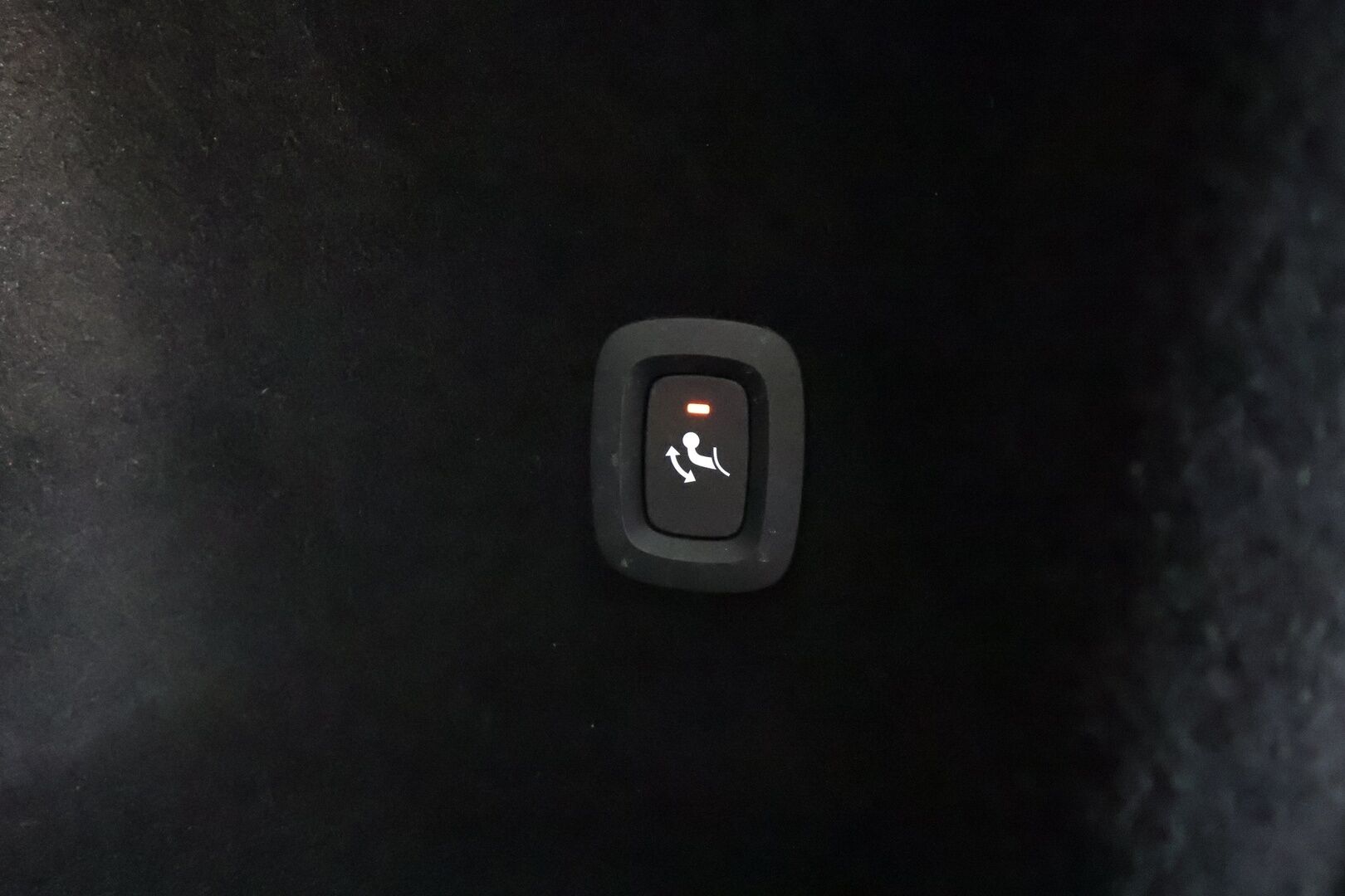 Volvo V60 2020 D4 Business Inscription aut * ACC / Webasto / Koukku / Muistipenkki / Navi / LED / Keyless / Sähköluukku / Nahat * - Suomi-auto / Kahdet renkaat aluvanteilla / Merkkihuollettu - HULLUT AVAJAISHULINAT KORKOTARJOUS 3,29 %