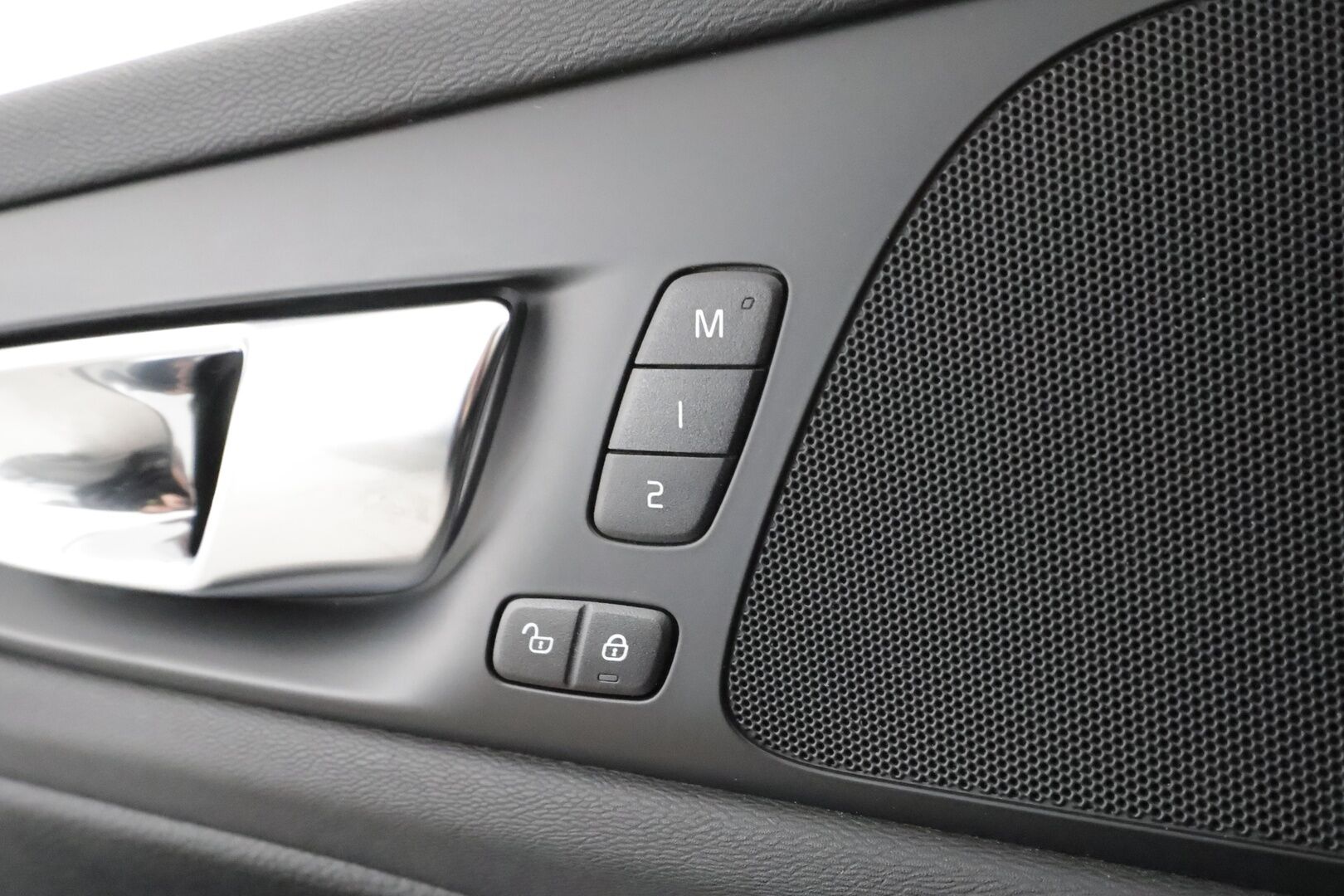 Volvo V60 2020 D4 Business Inscription aut * ACC / Webasto / Koukku / Muistipenkki / Navi / LED / Keyless / Sähköluukku / Nahat * - Suomi-auto / Kahdet renkaat aluvanteilla / Merkkihuollettu - HULLUT AVAJAISHULINAT KORKOTARJOUS 3,29 %