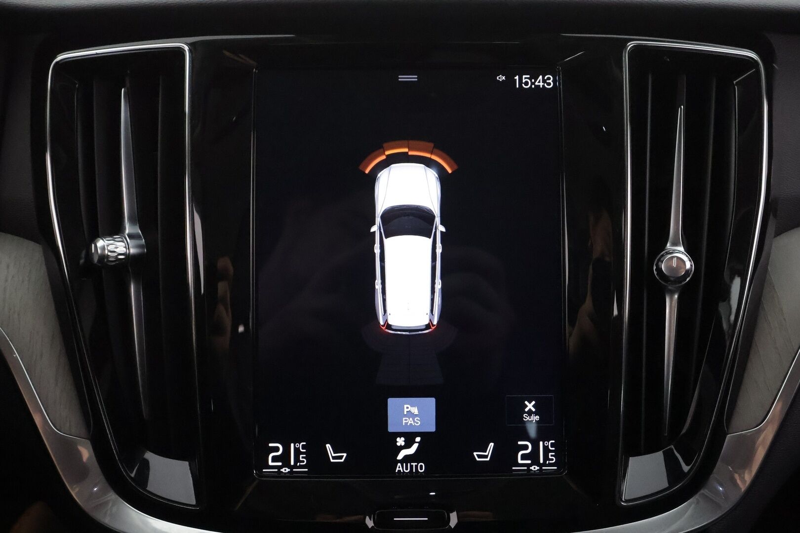 Volvo V60 2020 D4 Business Inscription aut * ACC / Webasto / Koukku / Muistipenkki / Navi / LED / Keyless / Sähköluukku / Nahat * - Suomi-auto / Kahdet renkaat aluvanteilla / Merkkihuollettu - HULLUT AVAJAISHULINAT KORKOTARJOUS 3,29 %