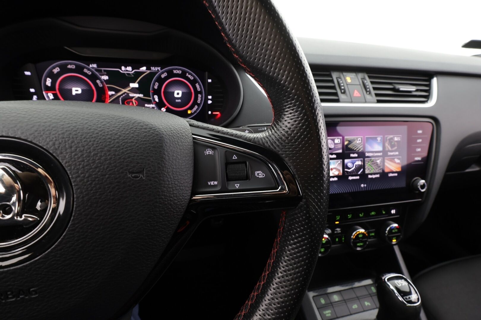 Skoda Octavia 2020 Combi 2,0 TSI RS BusinessLine DSG * ACC / Webasto / Muistipenkki / P.kamera / koukku/ LED  / Keyless / Navi* - 1.Om Suomi auto / Kahdet Renkaat - HULLUT JOULUT KORKOTARJOUS 2,49% 