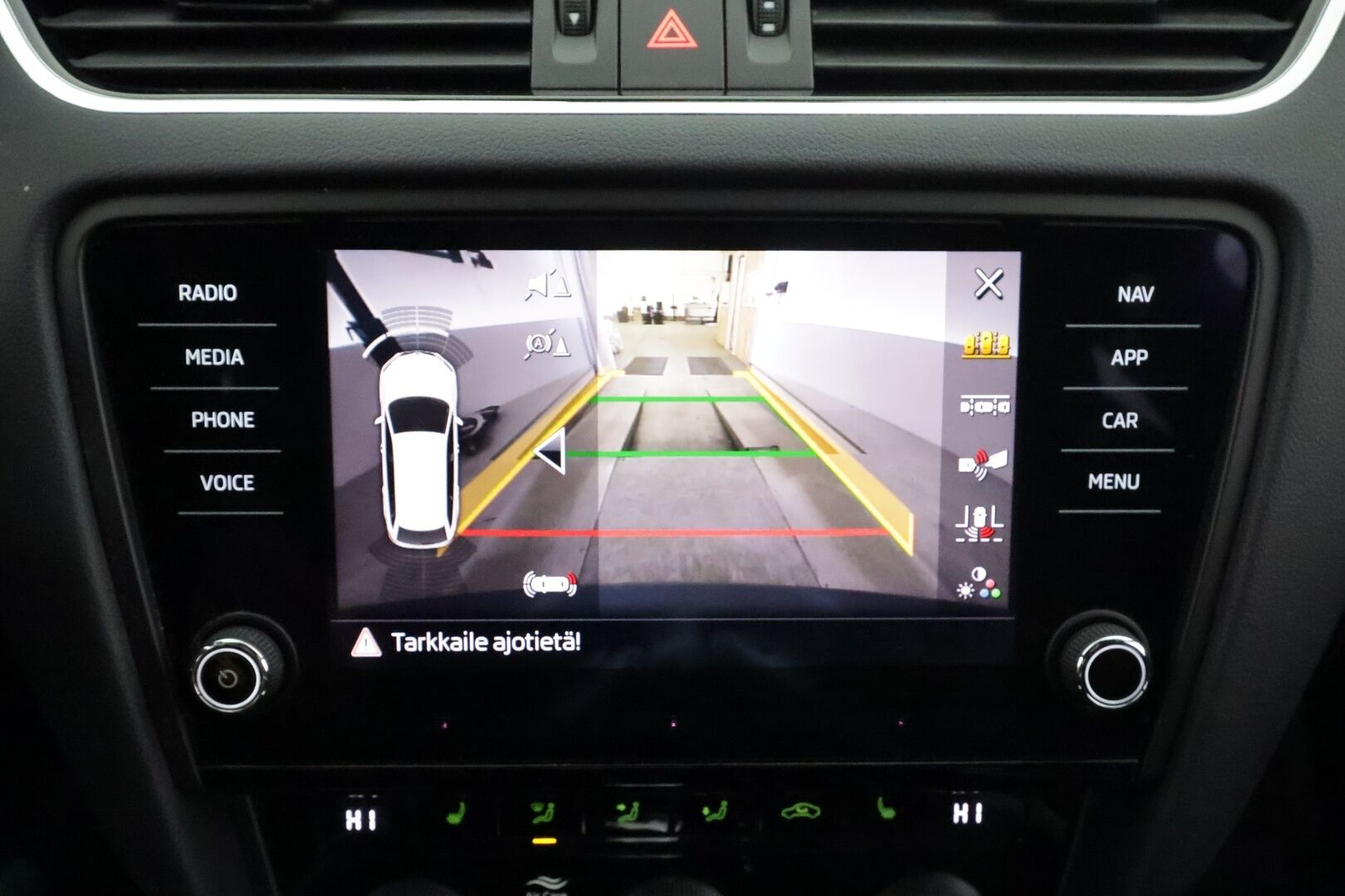 Skoda Octavia 2020 Combi 2,0 TSI RS BusinessLine DSG * ACC / Webasto / Muistipenkki / P.kamera / koukku/ LED  / Keyless / Navi* - 1.Om Suomi auto / Kahdet Renkaat - HULLUT JOULUT KORKOTARJOUS 2,49% 