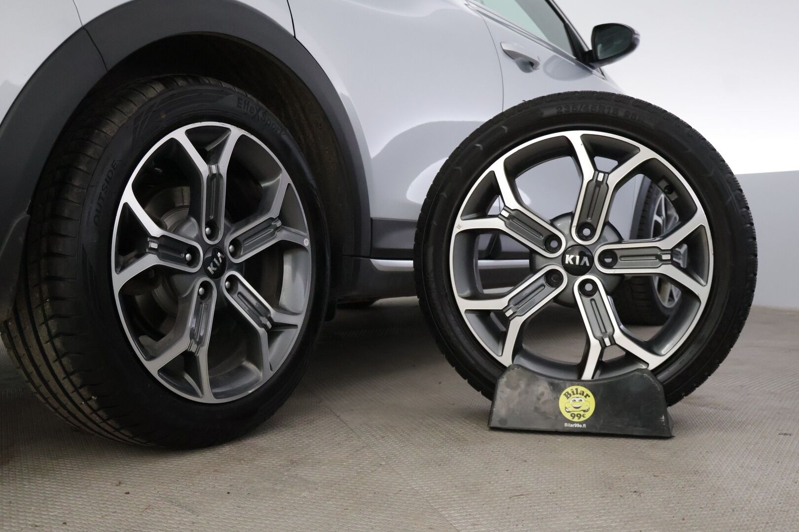 Kia XCEED 2020 1,4 T-GDI ISG 140hv LX DCT AT * P-kamera / Vakkari / Kaistallapitoavustin / AppleCarPlay / LED-valot * - 1 om. Suomi-auto / Kahdet renkaat Kian alumiinivanteilla! - HULLU BLACKWEEK KORKOTARJOUS 2,49%