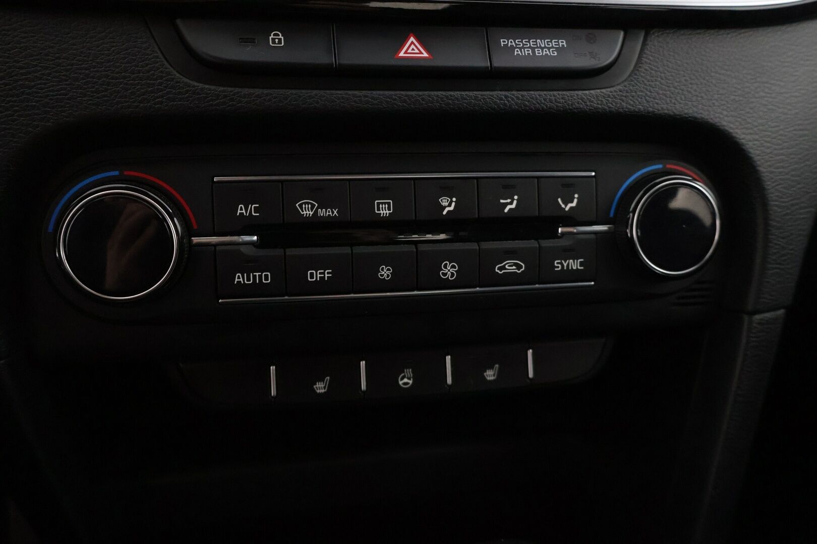 Kia XCEED 2020 1,4 T-GDI ISG 140hv LX DCT AT * P-kamera / Vakkari / Kaistavahti / AppleCarPlay / LED-valot * - 1 om. Suomi-auto / Kahdet renkaat Kian alumiinivanteilla!
