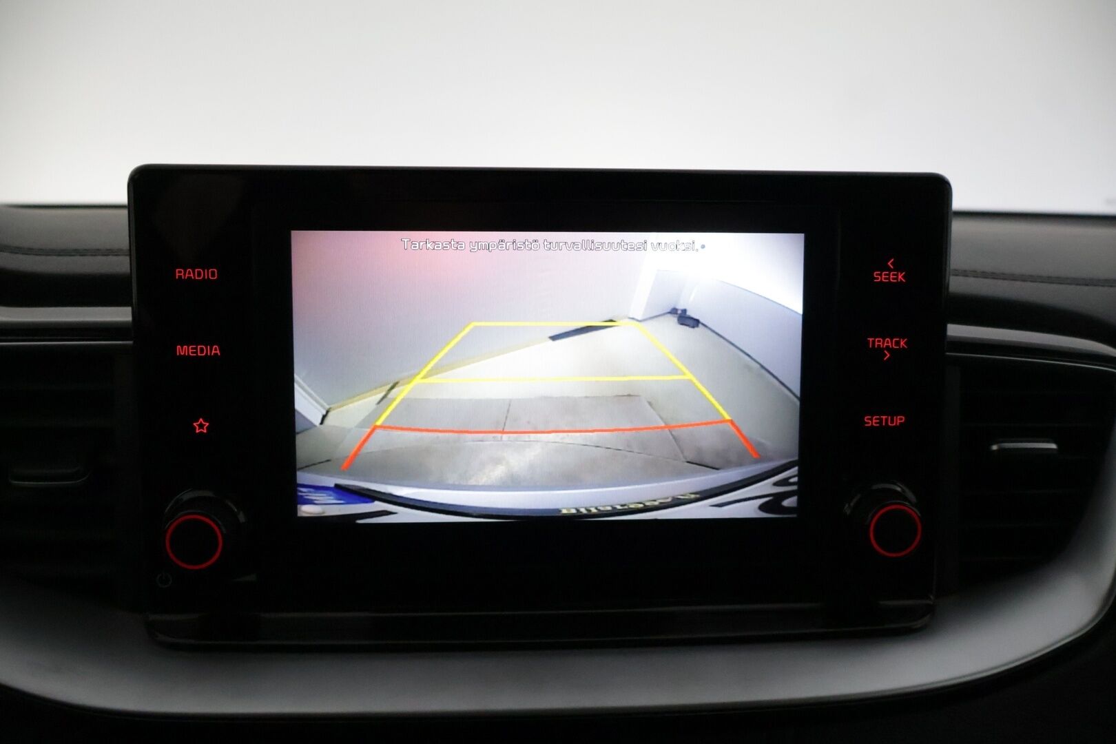 Kia XCEED 2020 1,4 T-GDI ISG 140hv LX DCT AT * P-kamera / Vakkari / Kaistavahti / AppleCarPlay / LED-valot * - 1 om. Suomi-auto / Kahdet renkaat Kian alumiinivanteilla!