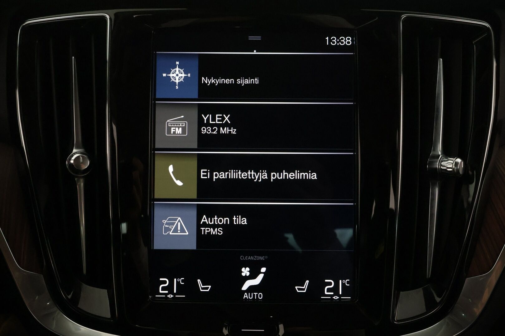Volvo S60 2020 T8 TwE AWD Business Inscription aut - | ACC | Koukku | Webasto | H/K | 360-Kamera | Muistipenkki | Sporttinahat | Ratinlämmitys | Keyless | Apple&Android | Suomi-auto | Kahdet Renkaat | Merkkihuollettu |