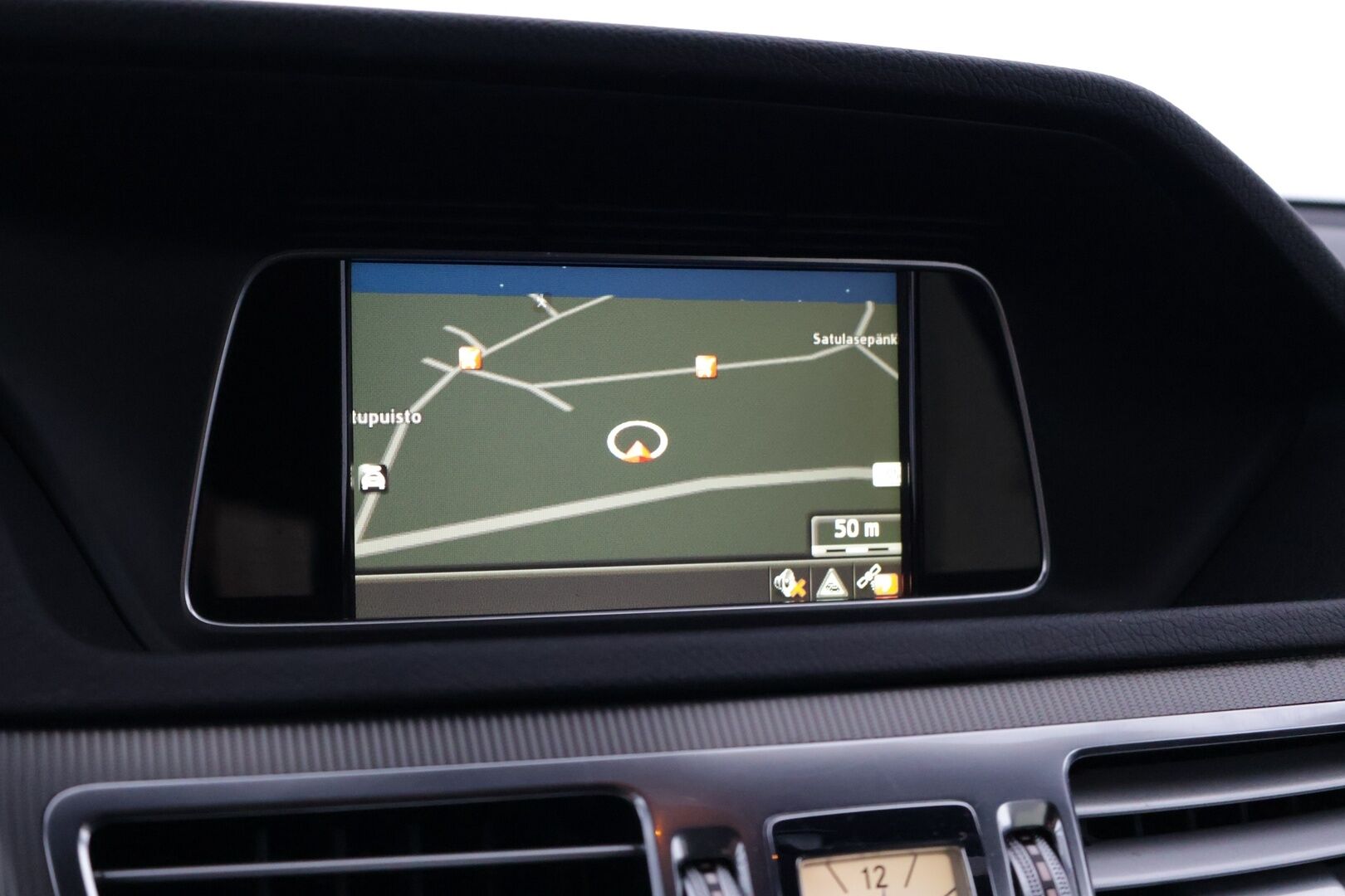 Mercedes-Benz E 2013 200 CDI BE T A Premium Business - | AMG sisä ja ulkopaketti | Ei AdBlue | Nahka -alcantara | Lohko+ sisähaara | Rattivaihteet | 7G-tronic |