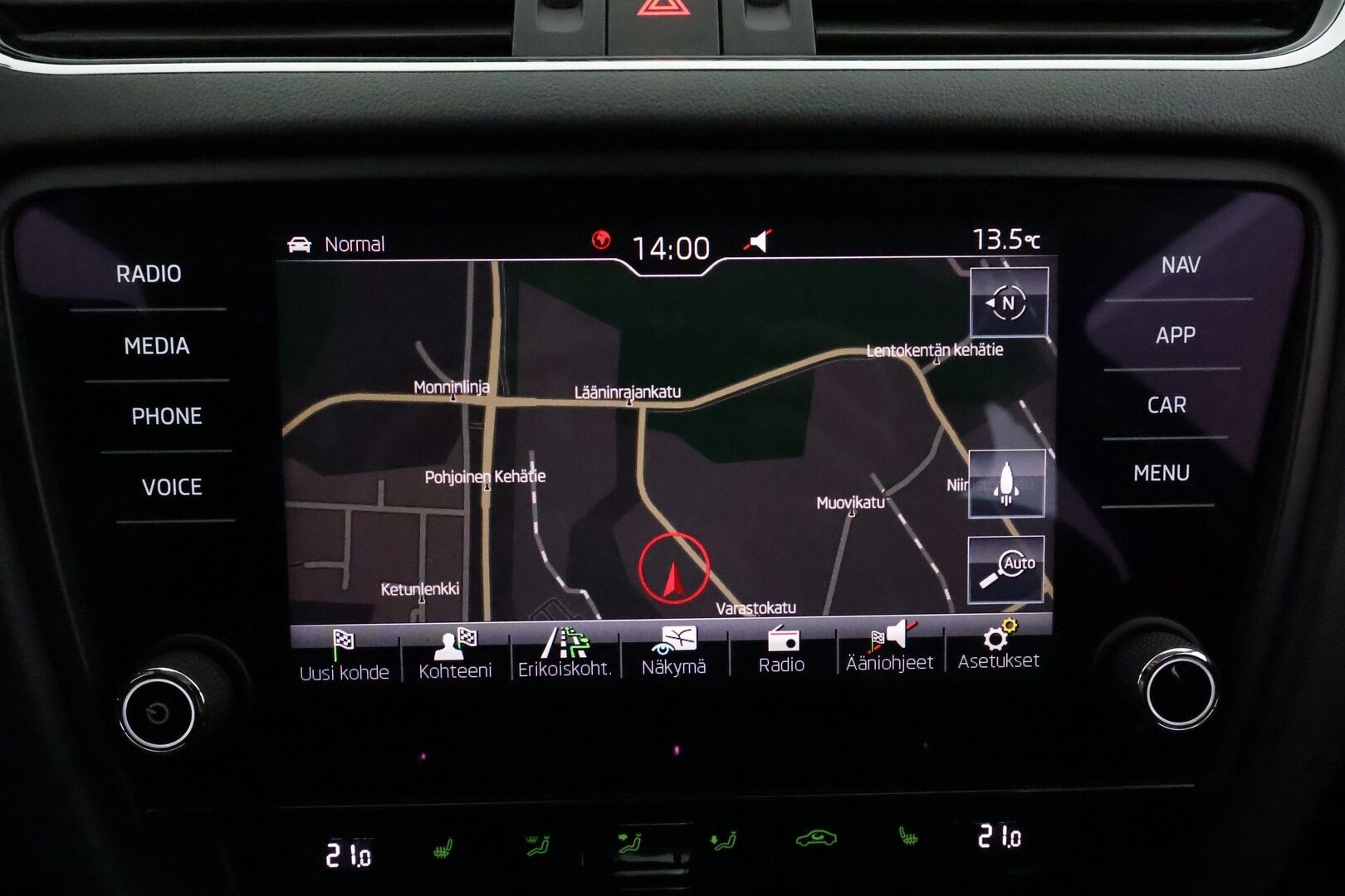 Skoda Octavia 2020 Combi 1,5 TSI Style BusinessLine DSG *ACC / Webasto / LED / Navi / KeylessGo / P.kamera* - Suomi-auto 