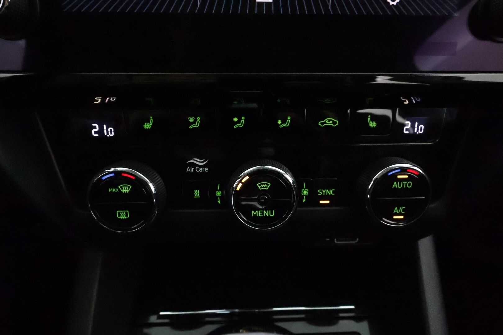 Skoda Octavia 2020 Combi 1,5 TSI Style BusinessLine DSG *ACC / Webasto / LED / Navi / KeylessGo / P.kamera* - Suomi-auto 