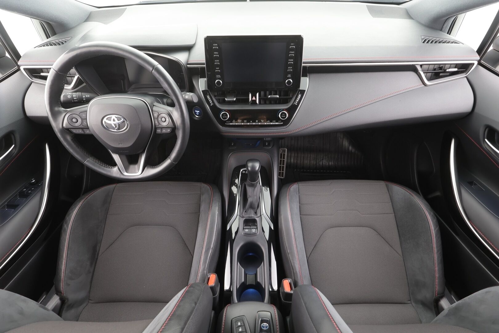 Toyota Corolla 2020 Touring Sports 1,8 Hybrid Style -  | ACC | Kaistavahti | Lohko+Sisä | P.Kamera | Sporttipenkit | Navi | LED | Ratinlämmitin | Keyless | Sähköluukku | Suomi-auto | Kahdet renkaat aluvanteilla | Merkkihuollettu | 