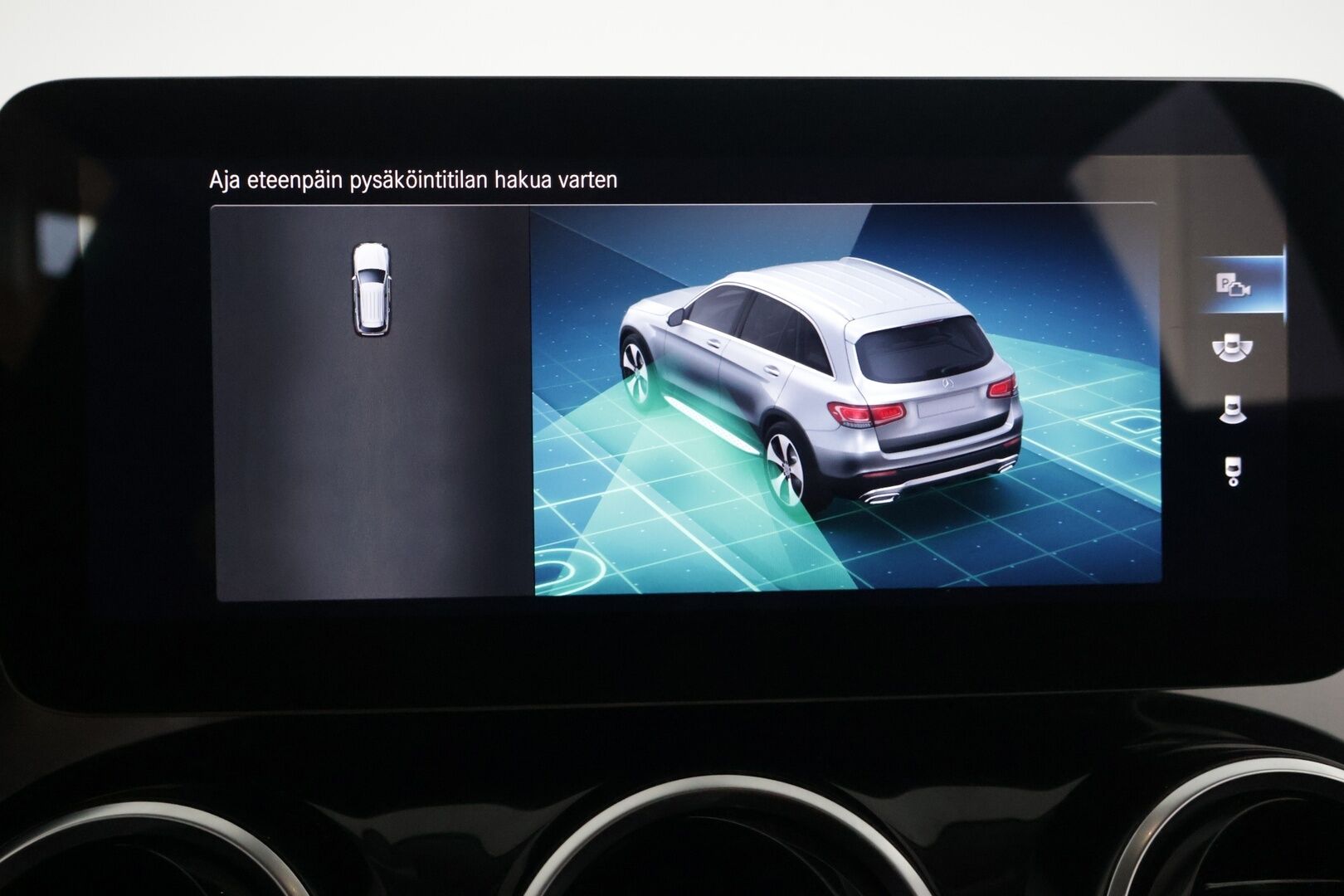 Mercedes-Benz GLC 2019 200 d 4MATIC A Business * LED / Sähkökontti / Urheiluisuimet / Sähköinen vetokoukku / Peruutuskamera * - 3,99 % KORKOTARJOUS TÄHÄN AUTOON - FACELIFT / Todella hyvä huoltohistoria / Renkaat ok / Siisti maalipinta*