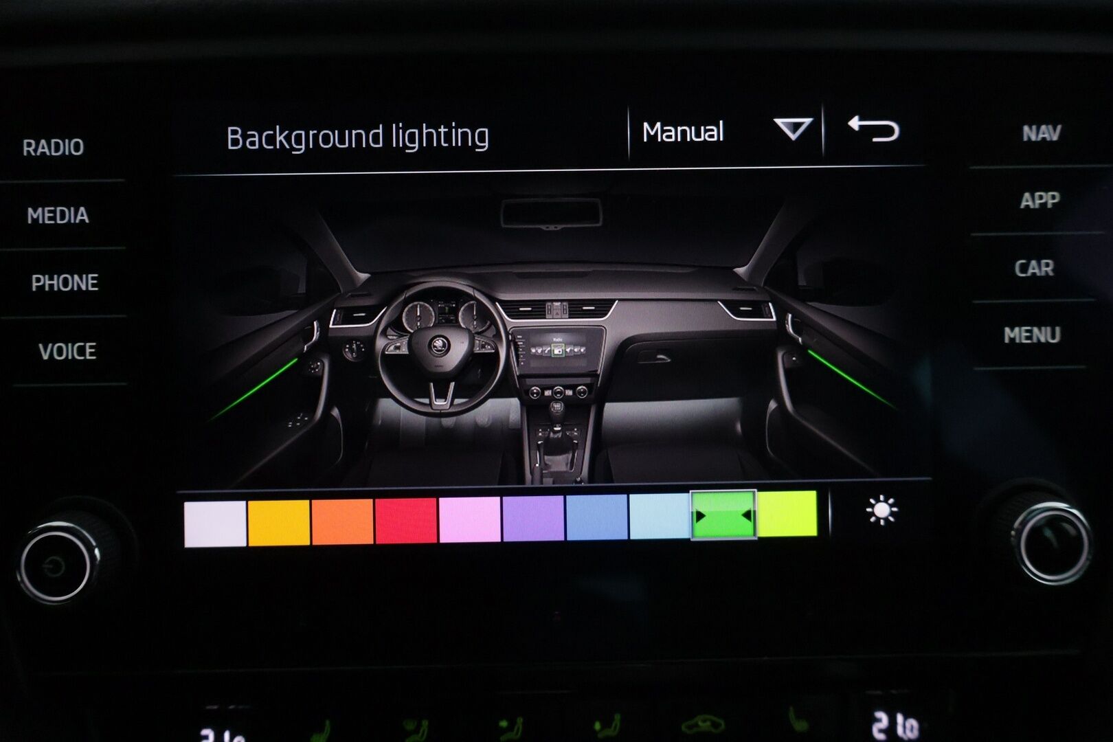 Skoda Octavia 2019 Combi 2,0 TDI 150 Style BusinessLine DSG Autom. - | Suomi-auto | Vetokoukku | Ambient | KeyLess Go | Peruutuskamera  | Blind spot assist | Lane assist |