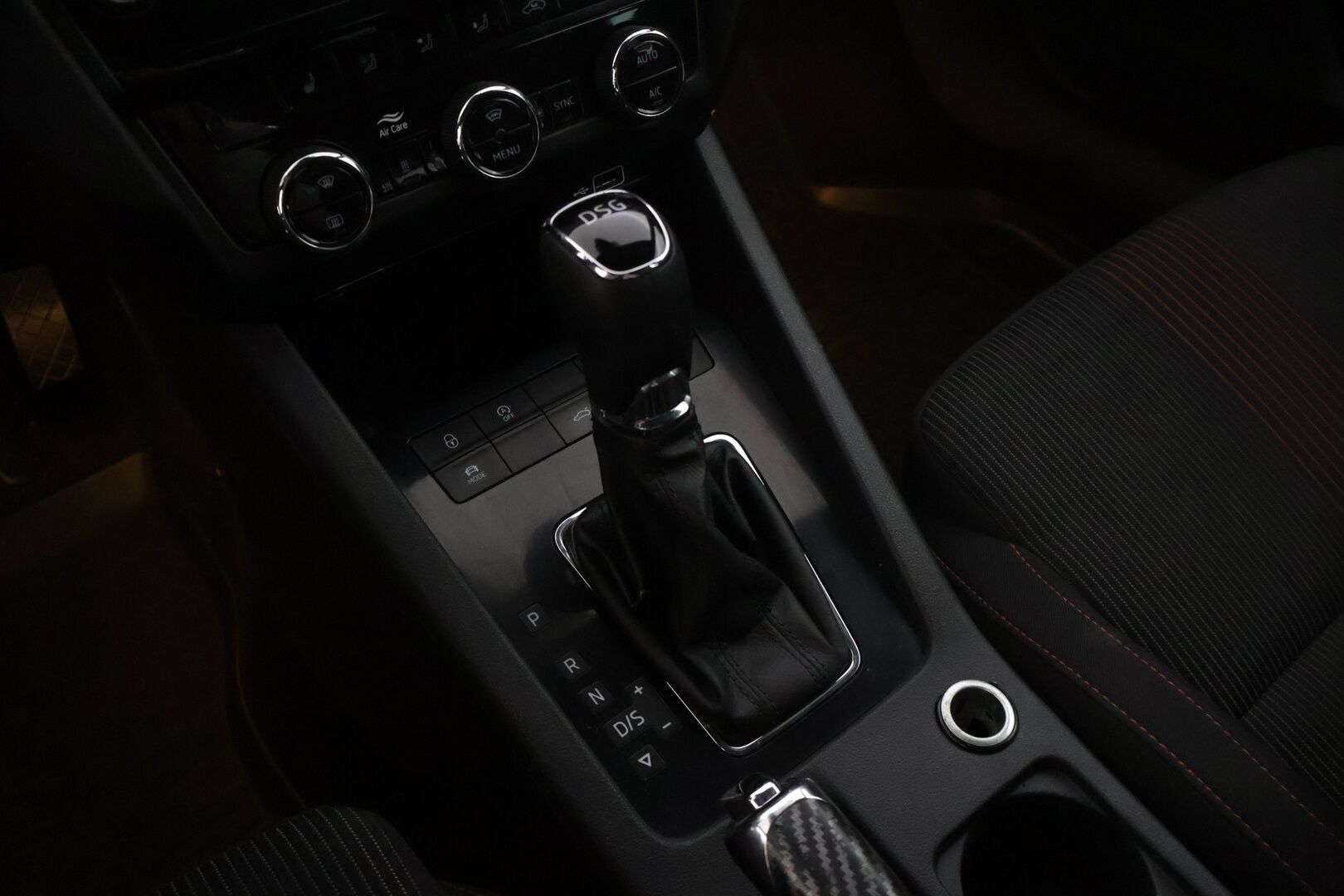 Skoda Octavia 2019 Combi 2,0 TDI 150 Style BusinessLine DSG Autom. - | Suomi-auto | Vetokoukku | Ambient | KeyLess Go | Peruutuskamera  | Blind spot assist | Lane assist |