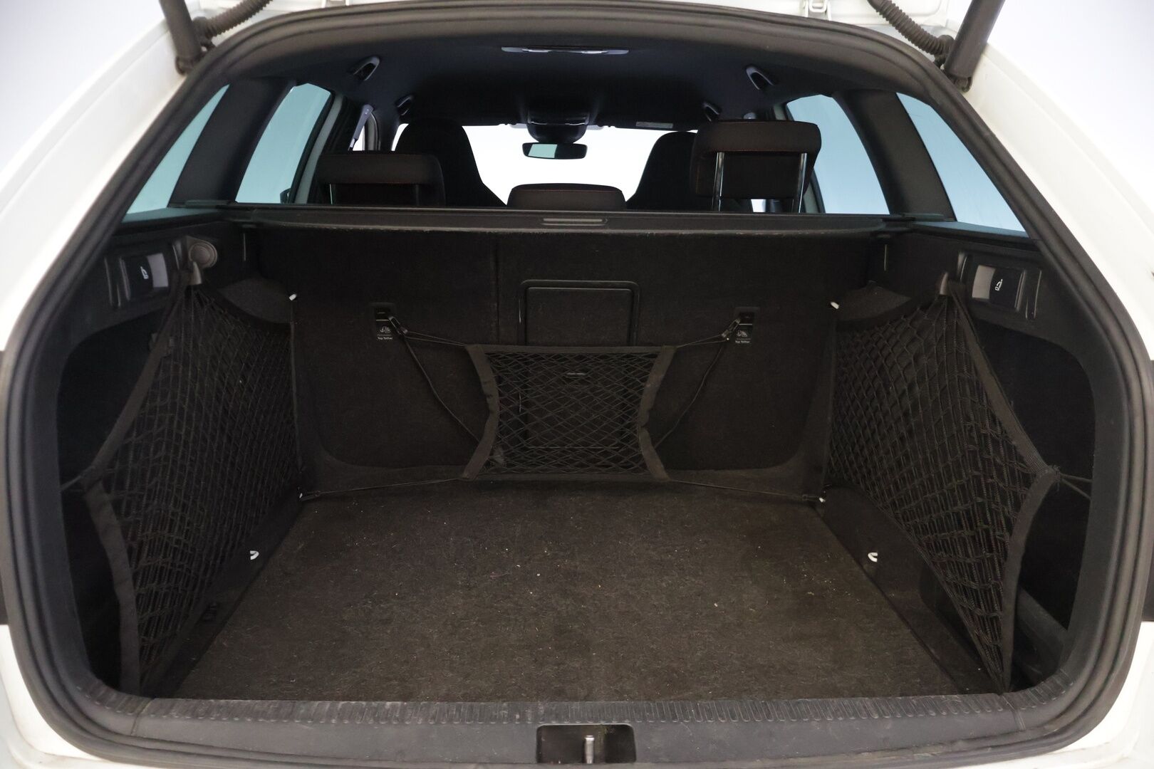 Skoda Octavia 2019 Combi 2,0 TDI 150 Style BusinessLine DSG Autom. - | Suomi-auto | Vetokoukku | Ambient | KeyLess Go | Peruutuskamera  | Blind spot assist | Lane assist |