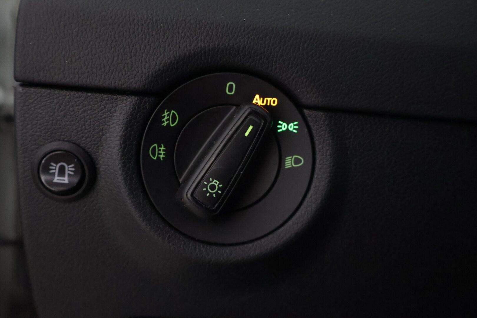 Skoda Octavia 2019 Combi 2,0 TDI 150 Style BusinessLine DSG Autom. - | Suomi-auto | Vetokoukku | Ambient | KeyLess Go | Peruutuskamera  | Blind spot assist | Lane assist |