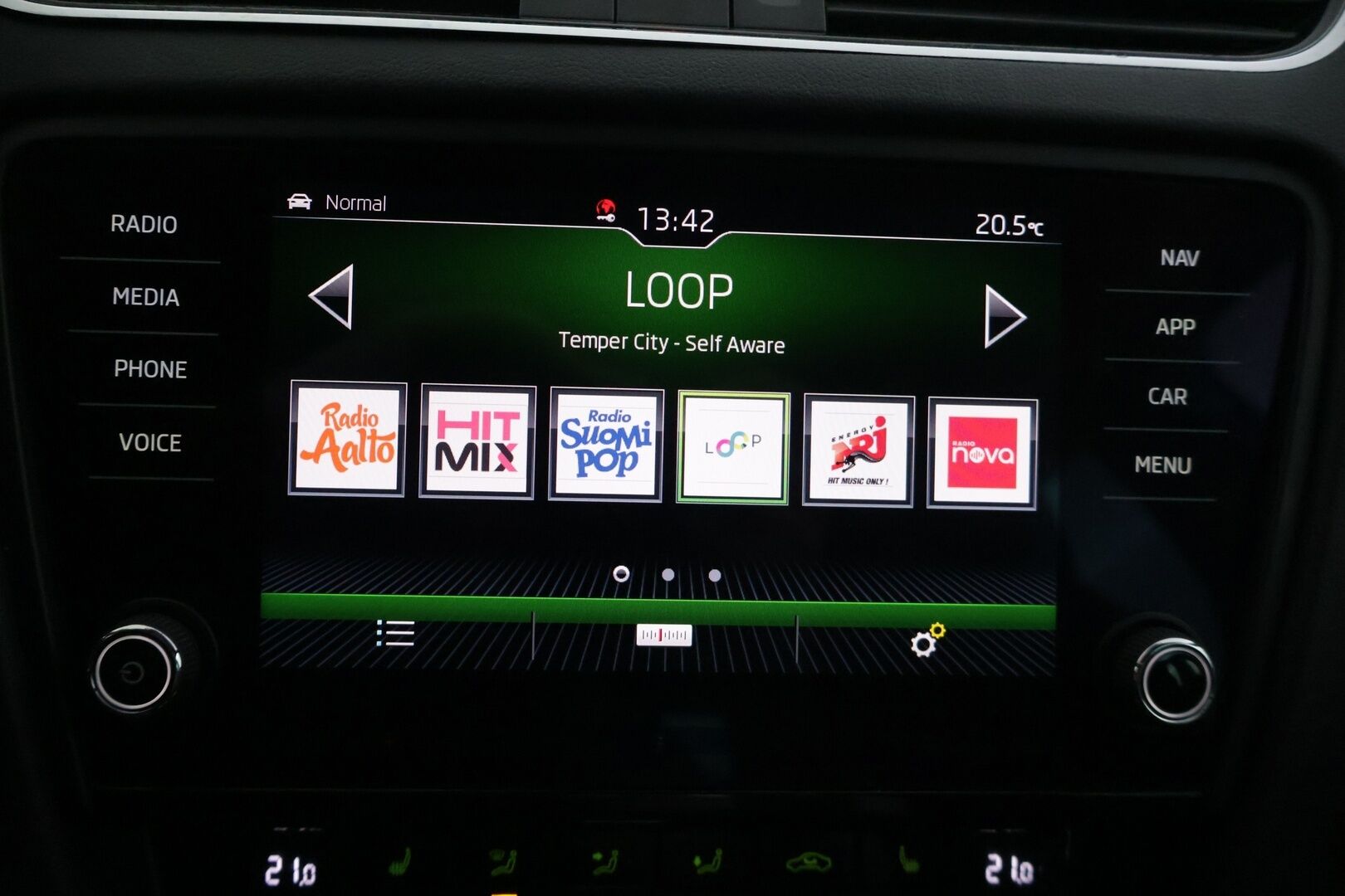Skoda Octavia 2019 Combi 2,0 TDI 150 Style BusinessLine DSG Autom. - | Suomi-auto | Vetokoukku | Ambient | KeyLess Go | Peruutuskamera  | Blind spot assist | Lane assist |